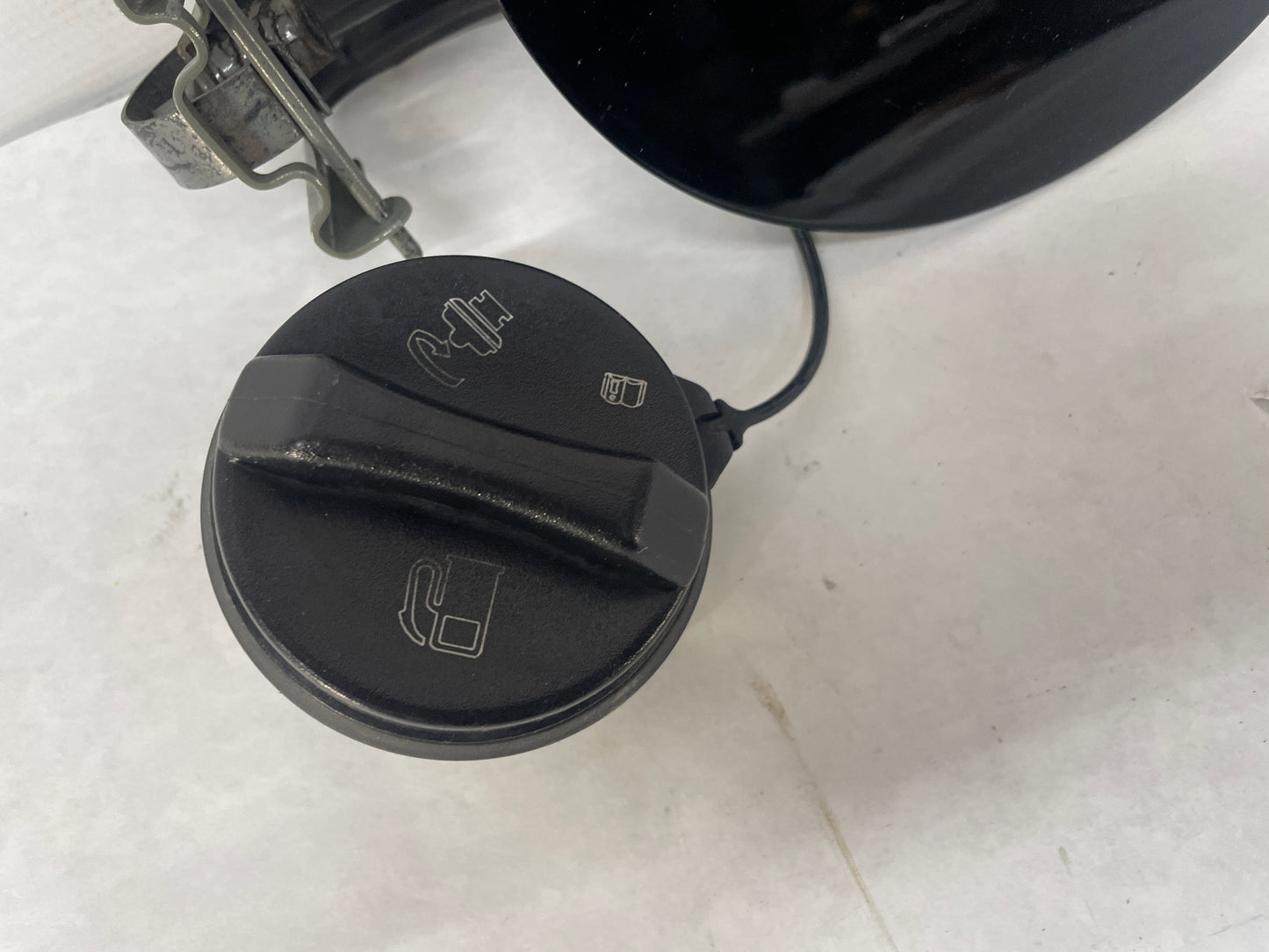 2009 Cadillac CTS-V Sedan Fuel Gas Lid Tank Door Cover w/ Cap Black OEM - Day's Parts Yard