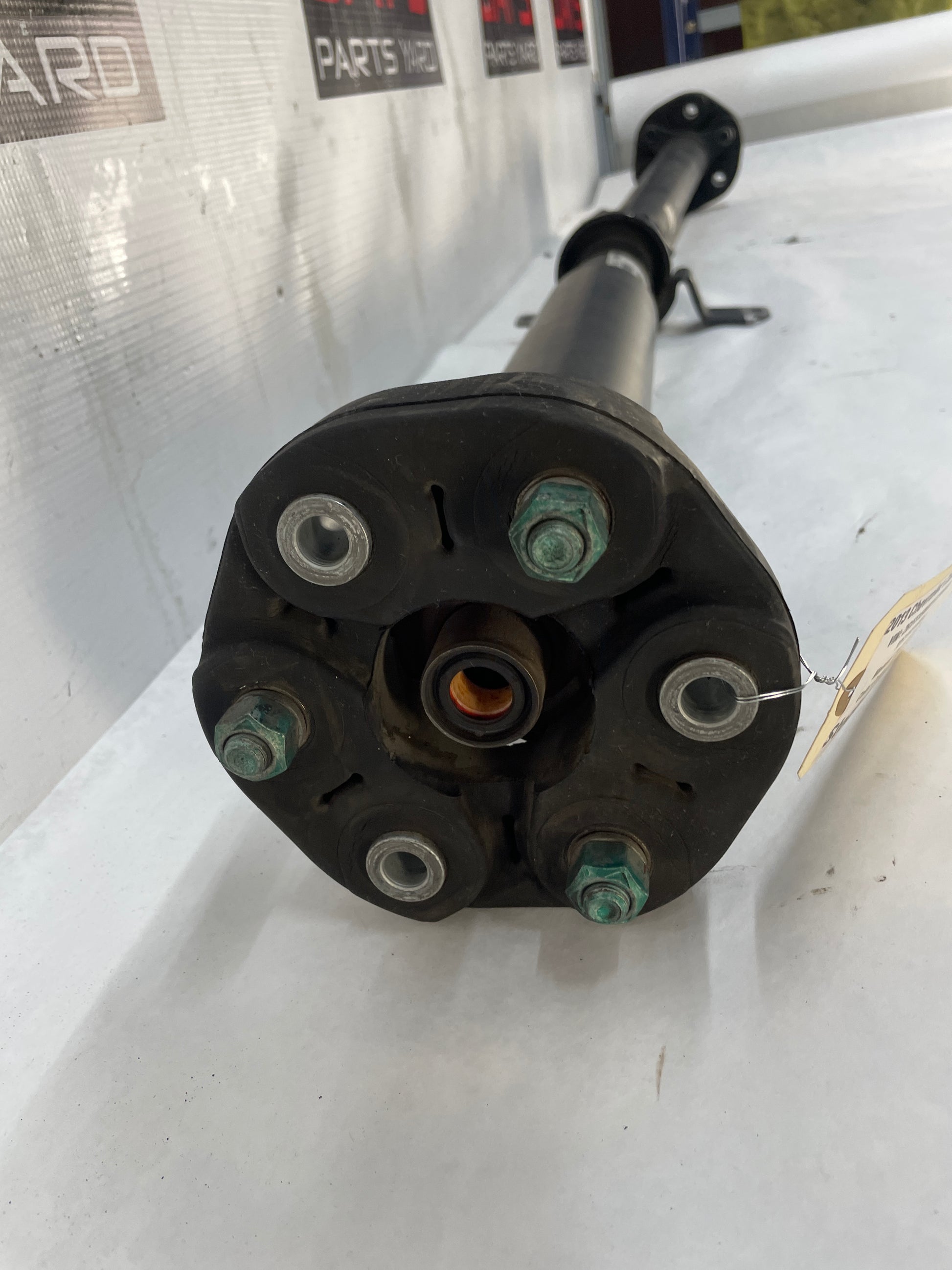 2013 Chevy Camaro SS Driveshaft Drive Propeller Shaft Line OEM - Day's Parts Yard