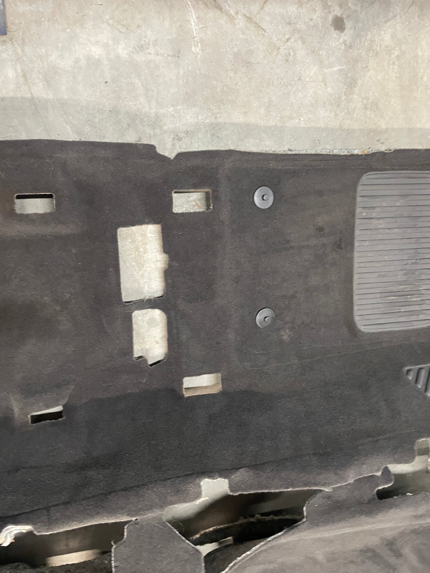 2016 Chevy SS Sedan Complete Floor Carpet OEM - Day's Parts Yard
