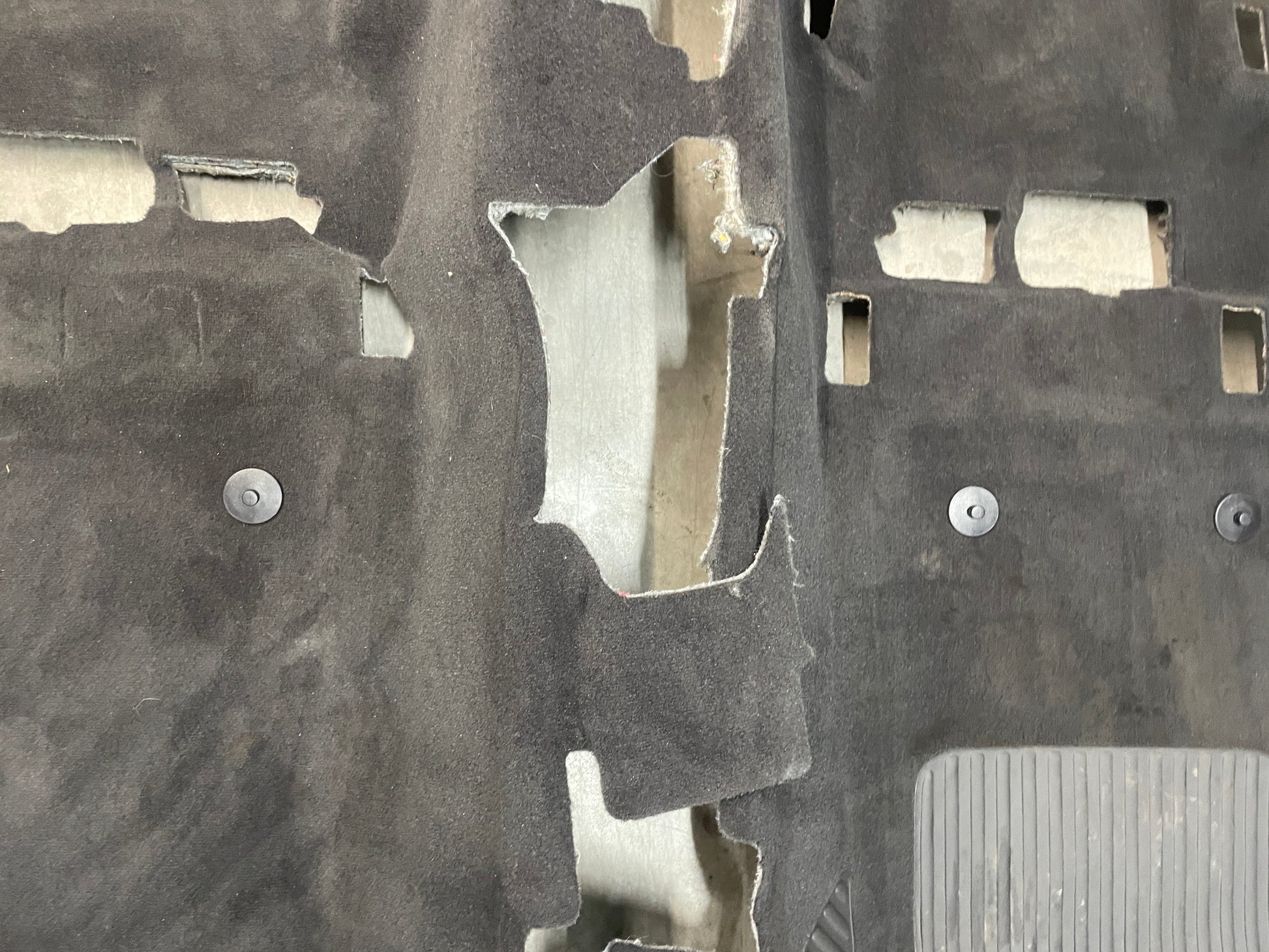 2016 Chevy SS Sedan Complete Floor Carpet OEM - Day's Parts Yard