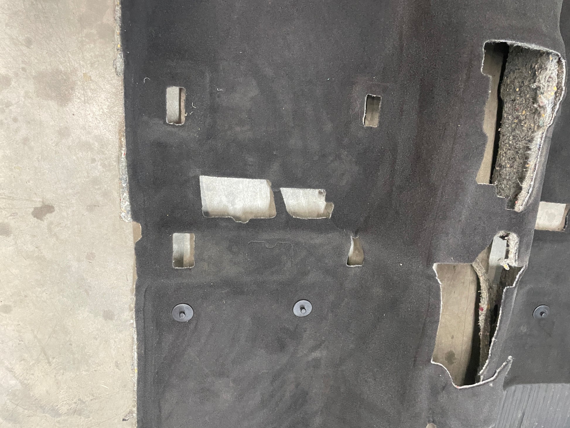 2016 Chevy SS Sedan Complete Floor Carpet OEM - Day's Parts Yard