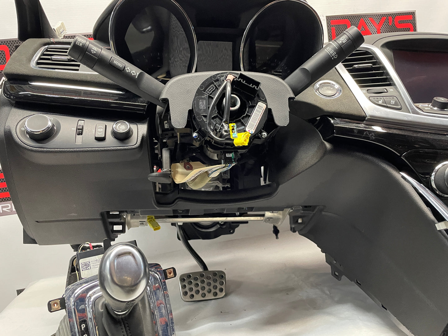 2017 Chevy SS Sedan Complete Dash w/ Center Console & Shifter OEM