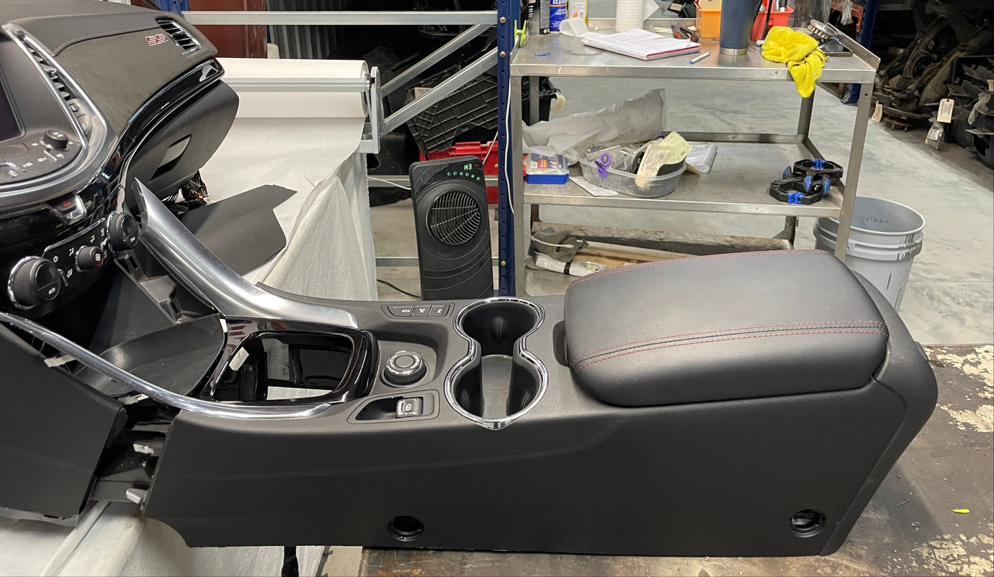 2017 Chevy SS Sedan Complete Dash w/ Center Console & Shifter OEM