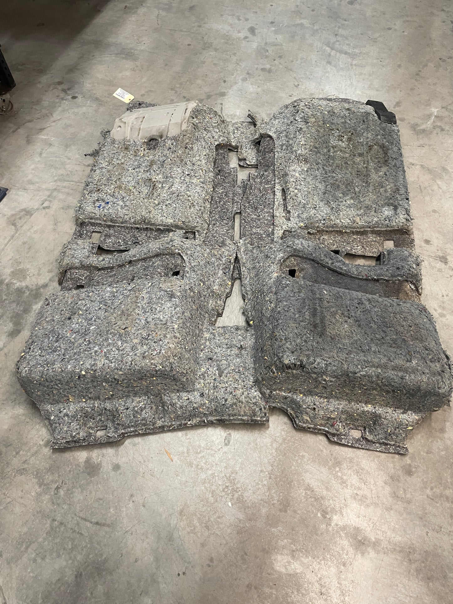 2016 Chevy SS Sedan Complete Floor Carpet OEM - Day's Parts Yard