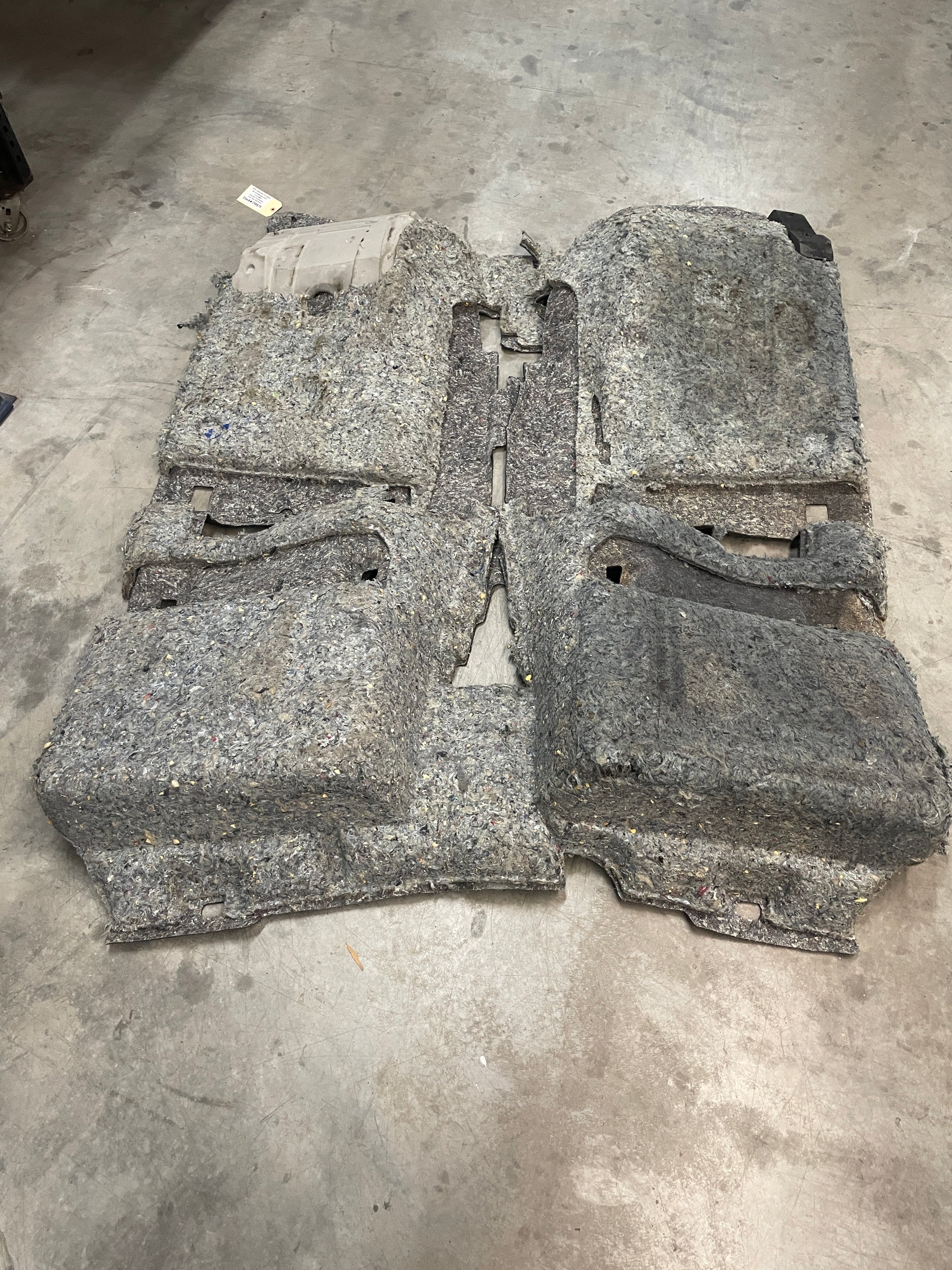 2016 Chevy SS Sedan Complete Floor Carpet OEM - Day's Parts Yard