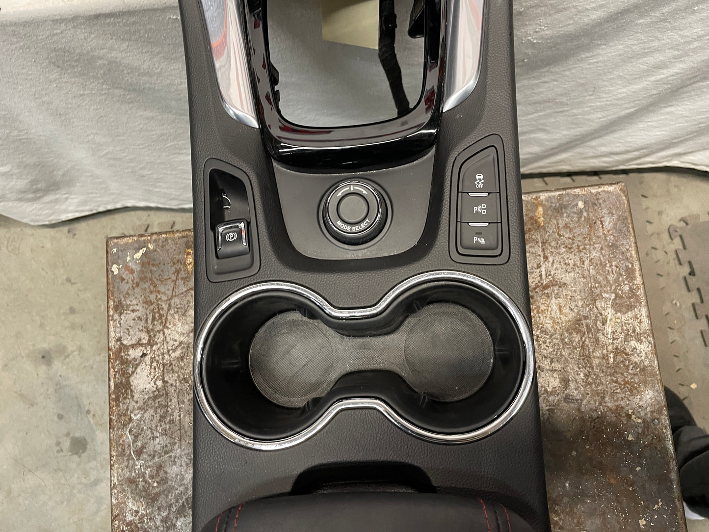 2017 Chevy SS Sedan Complete Dash w/ Center Console & Shifter OEM