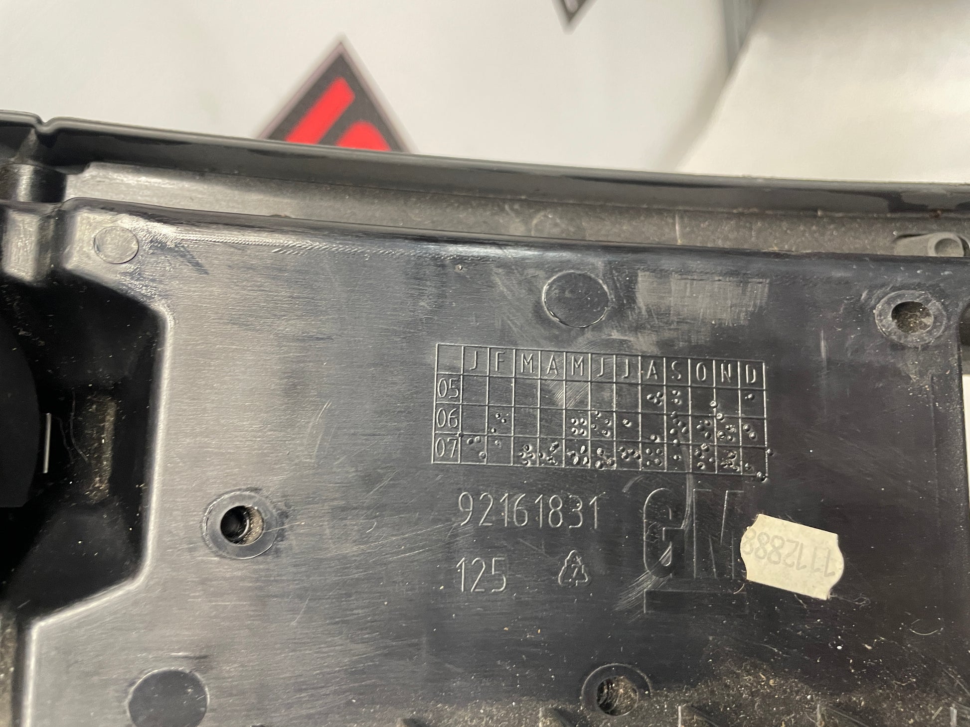 2008 Pontiac G8 GT LH Driver Lower Dash Knee Bolster Column Cover Trim Panel OEM - Day's Parts Yard