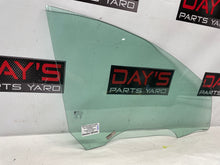 2017 Chevy SS Sedan RH Passenger Front Door Window Glass OEM