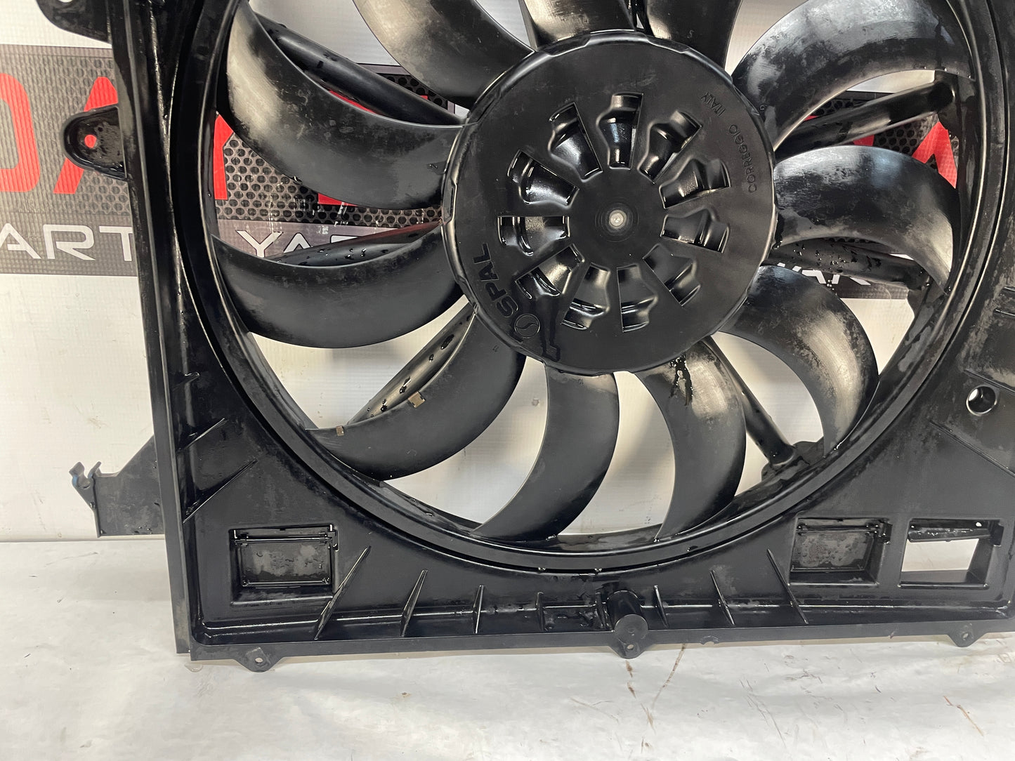 2018 Chevy Camaro ZL1 Radiator Engine Cooling Fan Assembly OEM