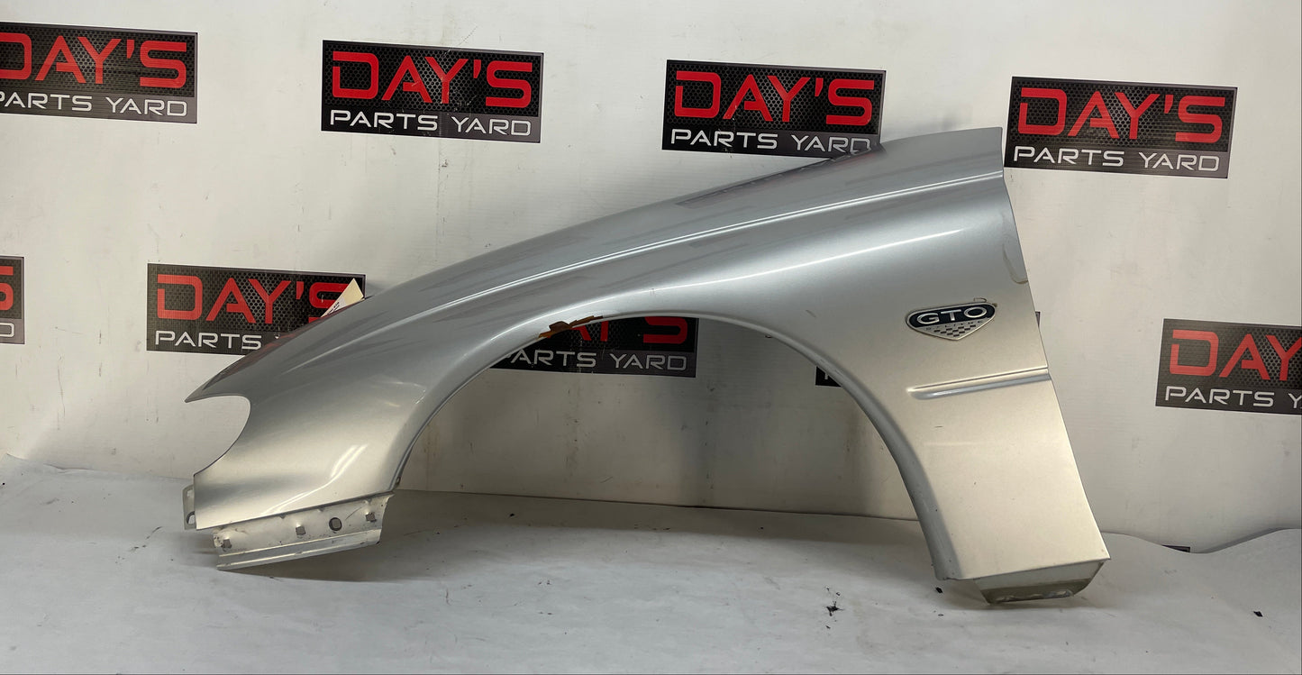 2004 Pontiac GTO LH Driver Front Fender Silver OEM