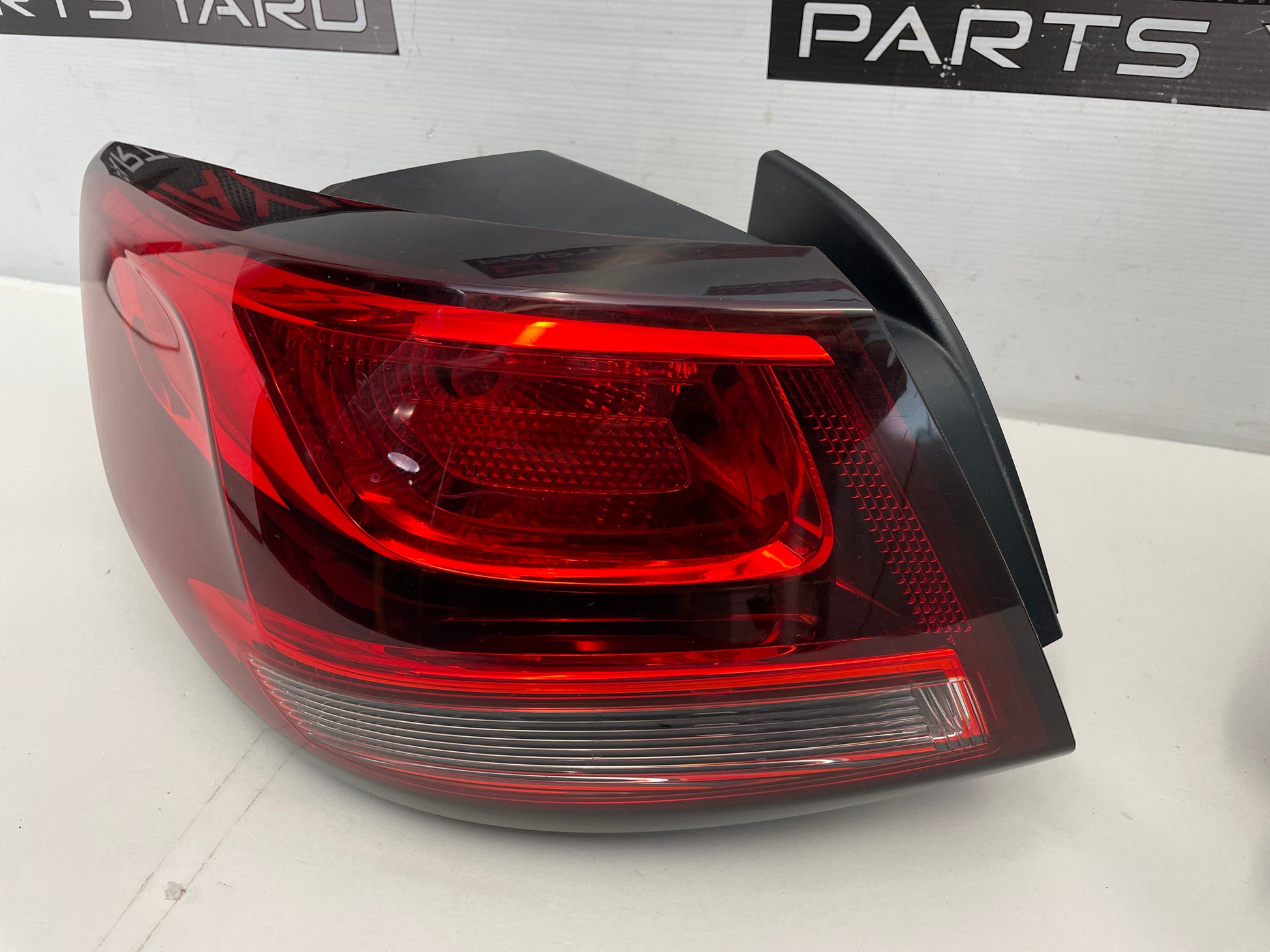 2015 Chevy SS Sedan Tail Light Taillight Lamp RH & LH OEM - Day's Parts Yard