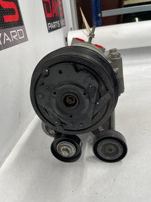 2006 Pontiac GTO AC Air Conditioner Compressor w/ Bracket OEM - Day's Parts Yard