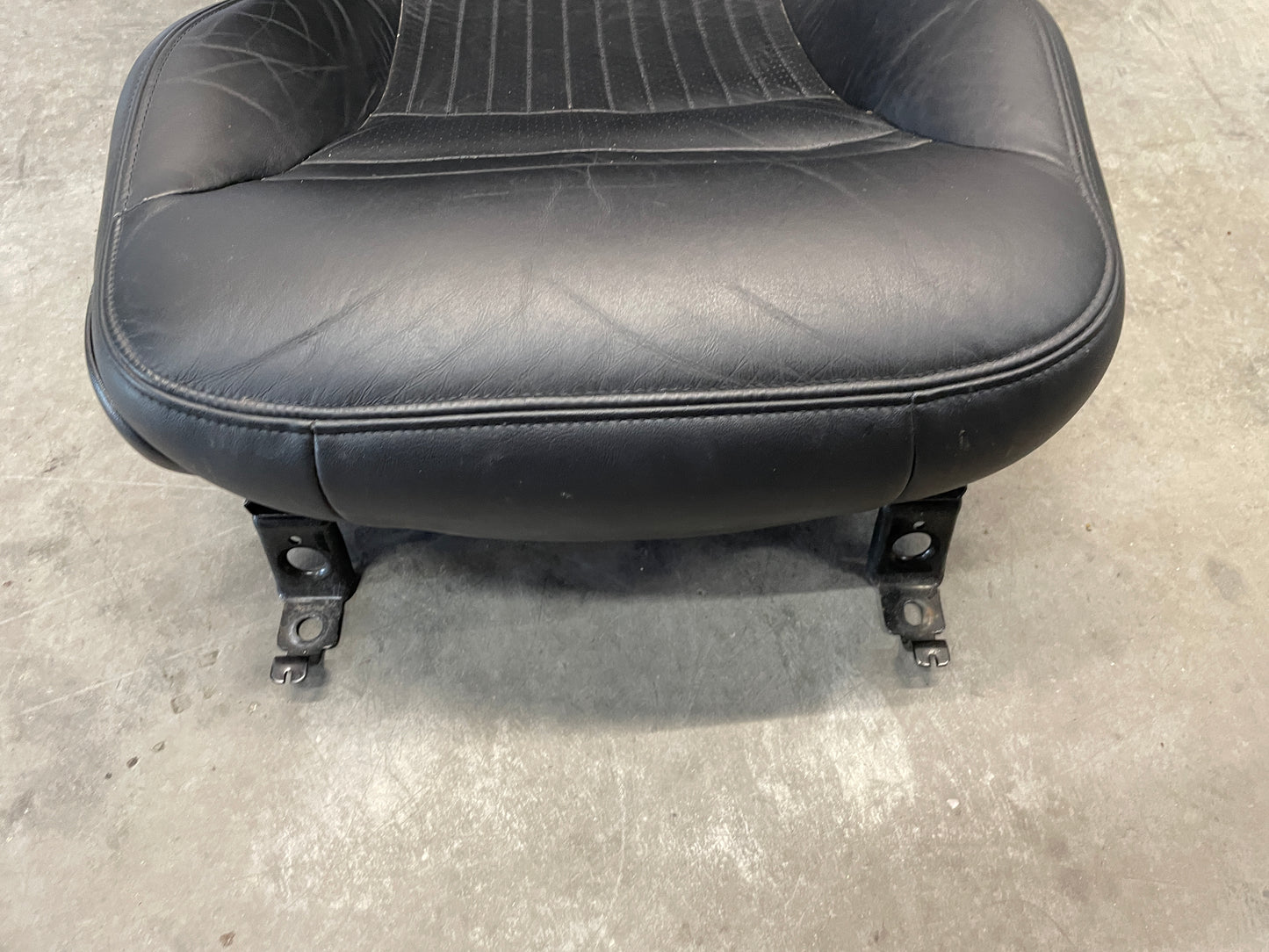 2004 Chevy C5 Corvette Black Leather Seats OEM - Day's Parts Yard