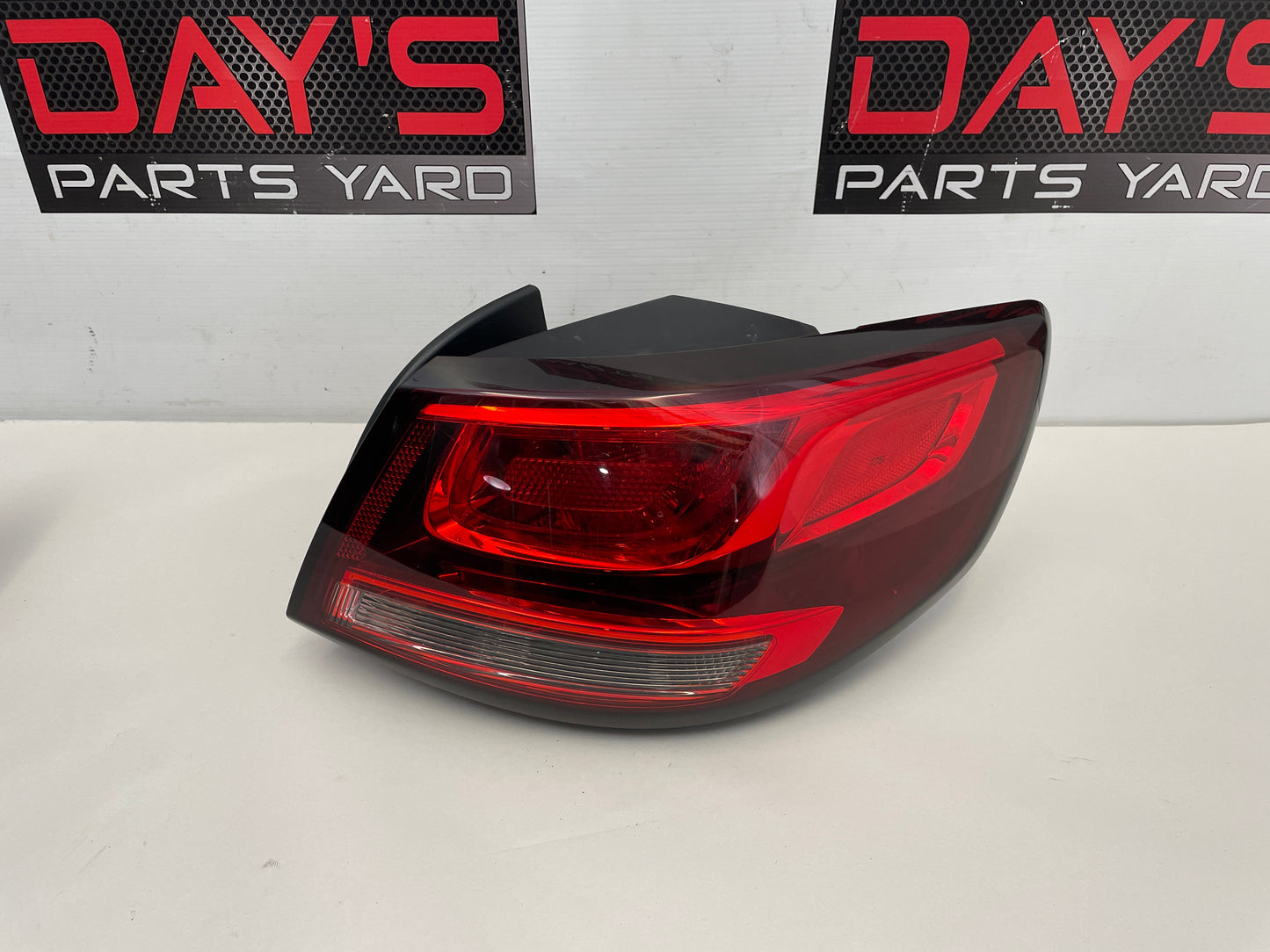 2015 Chevy SS Sedan Tail Light Taillight Lamp RH & LH OEM - Day's Parts Yard
