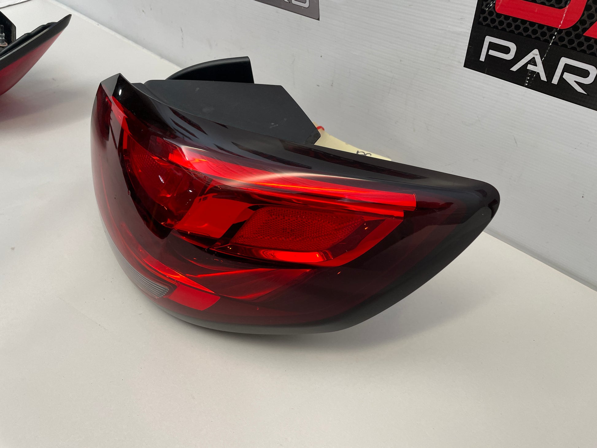 2015 Chevy SS Sedan Tail Light Taillight Lamp RH & LH OEM - Day's Parts Yard