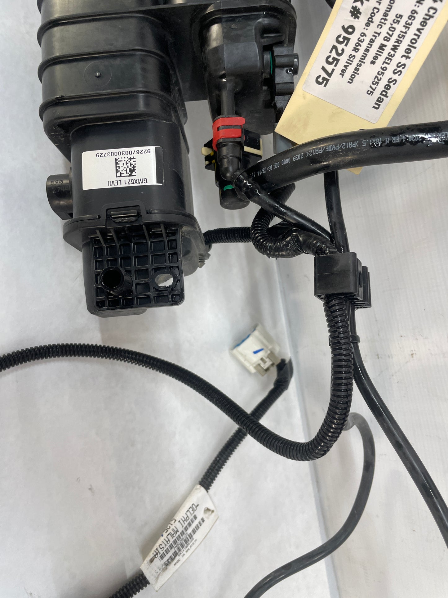 2015 Chevy SS Sedan Evaporation Fuel Vapor Canister W/ EVAP Lines Hoses Tubes OEM