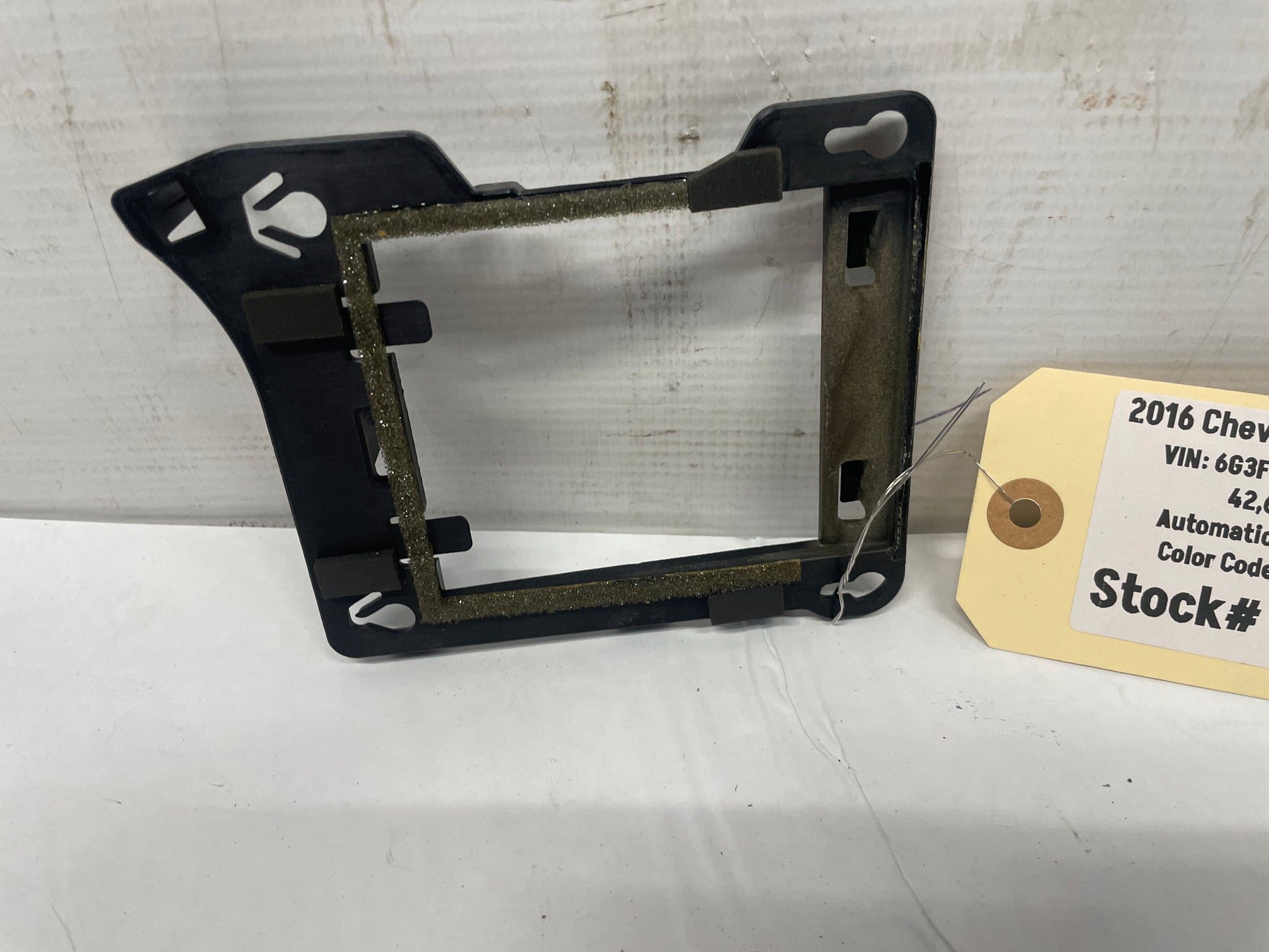 2016 Chevy SS Sedan Windshield Lane Departure Camera Module Bracket OEM - Day's Parts Yard