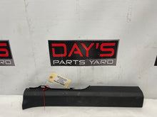 2008 Pontiac G8 GT RH Passenger Front Door Sill Panel Scuff Plate Trim Carpet Retainer OEM - Day's Parts Yard