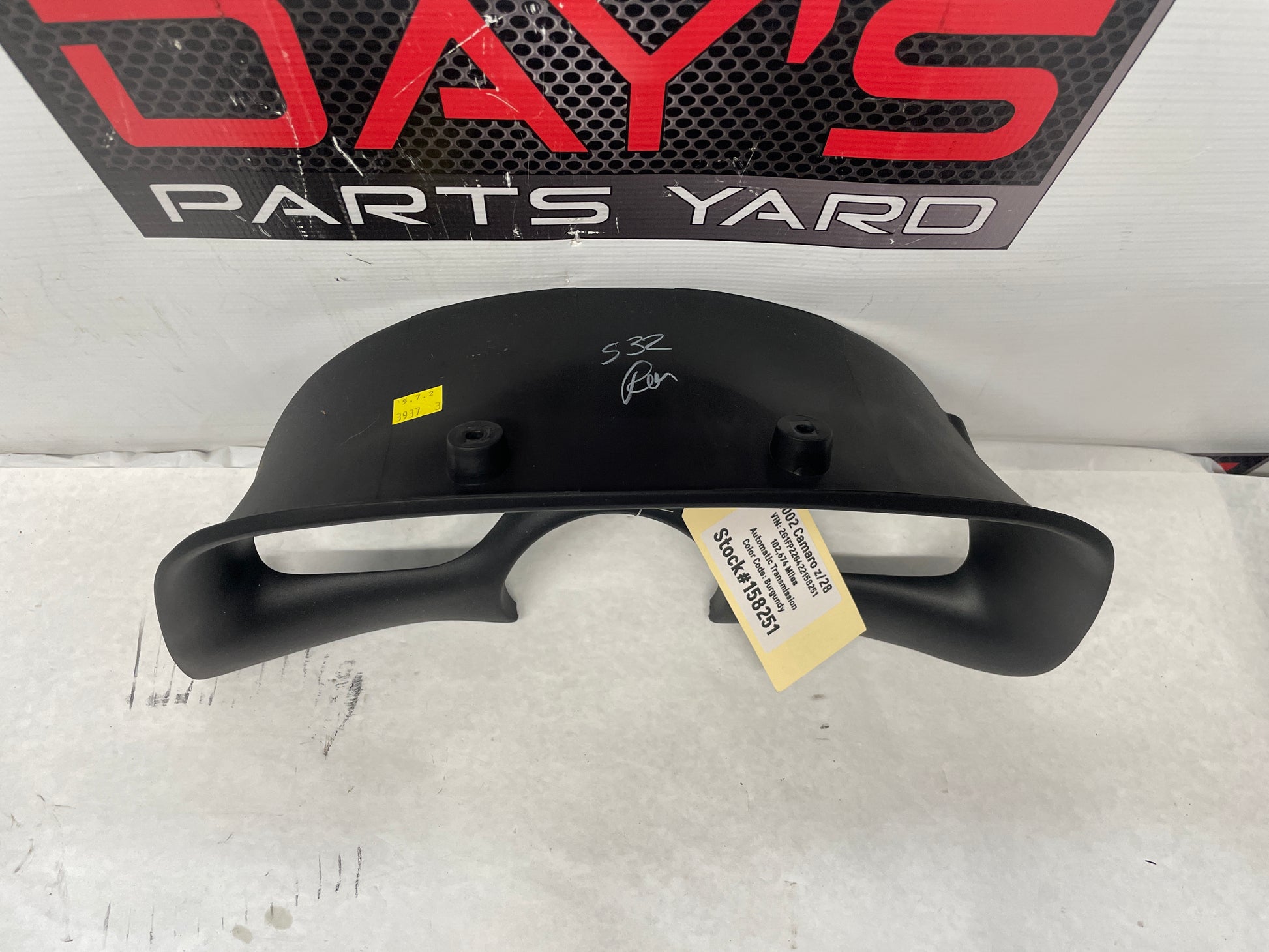 2002 Chevy Camaro Z28 Gauge Cluster Speedometer Dash Bezel Trim Panel Ebony OEM - Day's Parts Yard