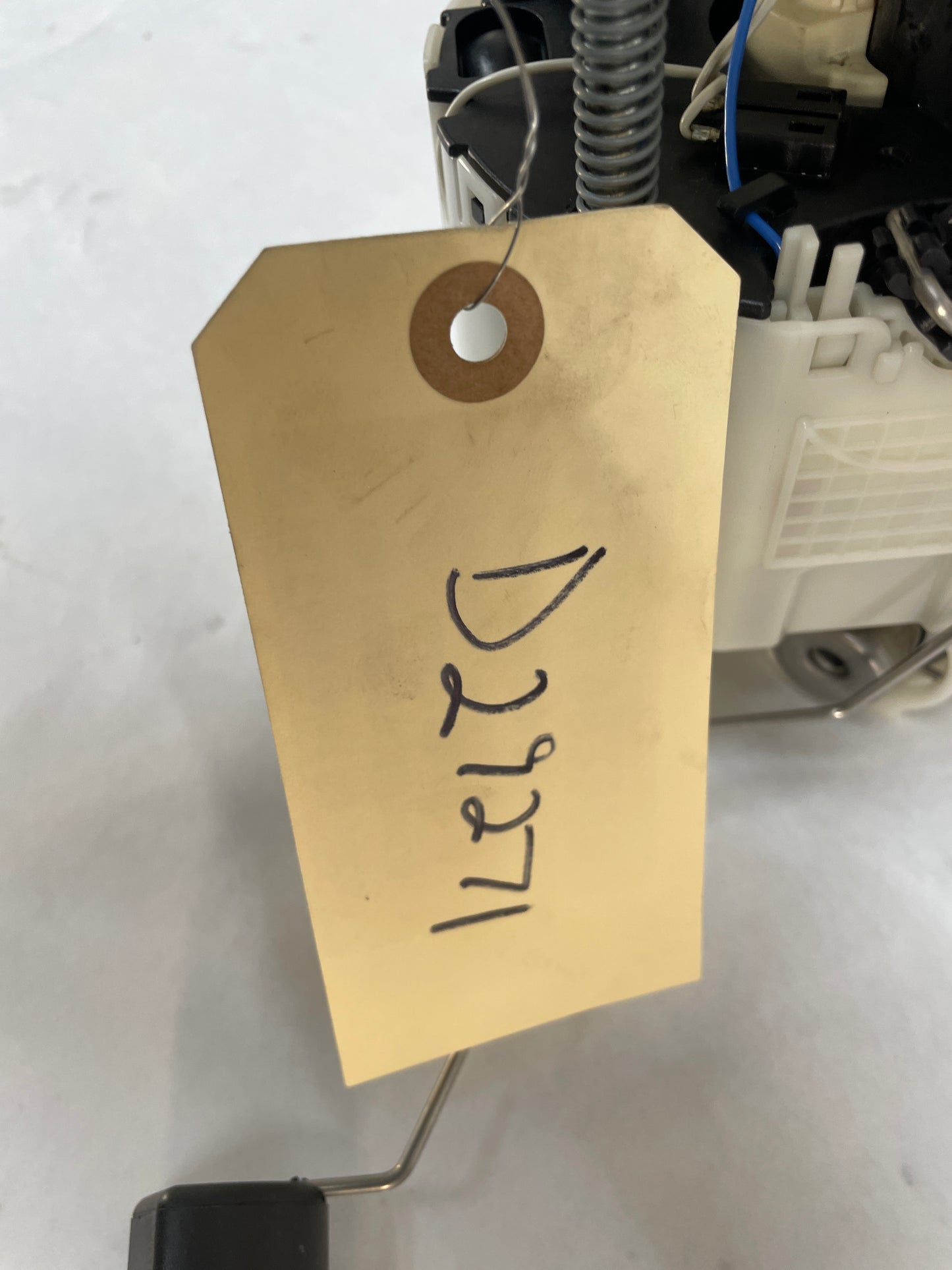 2015 Chevy SS Sedan Fuel Pump Assembly OEM