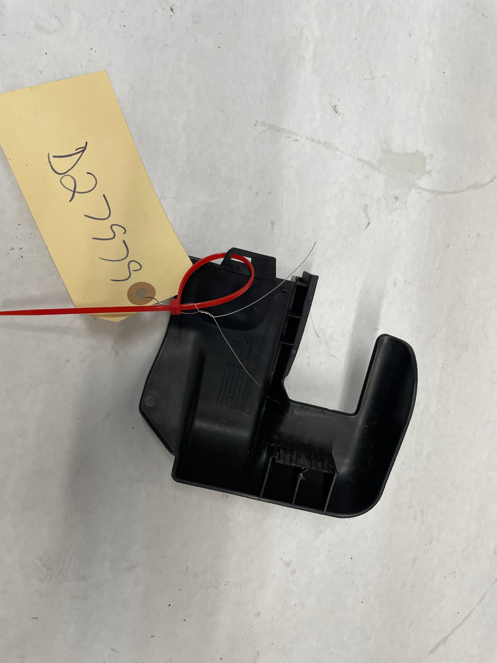 2006 Pontiac GTO RH Passenger Front Seat Rear Outer Track Trim Frame Cover Molding OEM - Day's Parts Yard