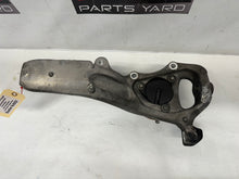 2011 Cadillac CTS-V Coupe RH Passenger Front Spindle Knuckle Hub Assembly OEM - Day's Parts Yard