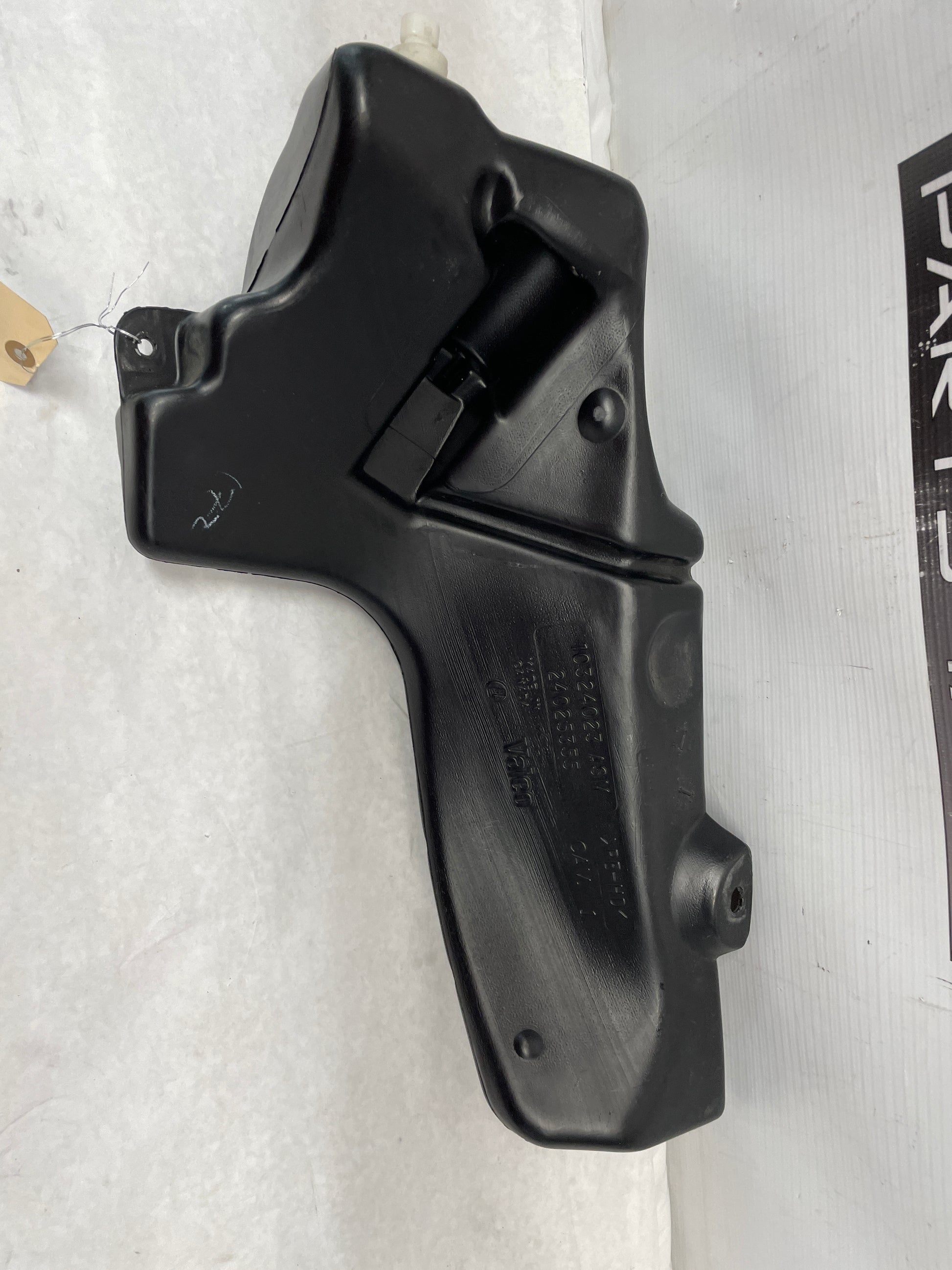 2004 Chevy C5 Corvette Windshield Washer Bottle Tank Reservoir OEM - Day's Parts Yard