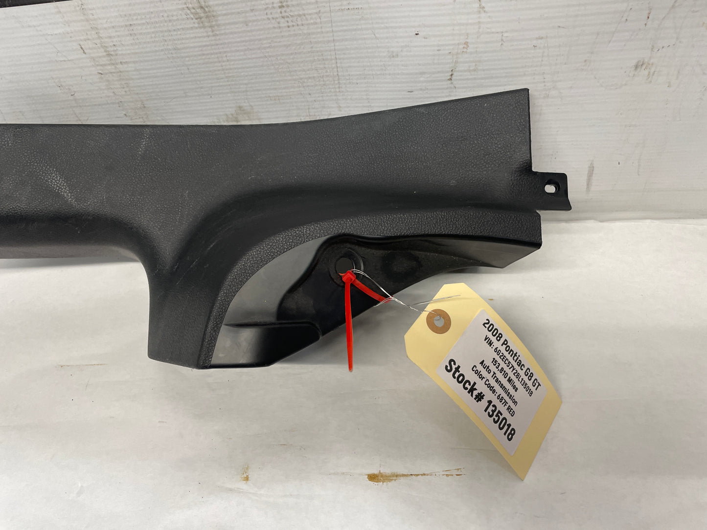 2008 Pontiac G8 GT RH Passenger Carpet Retainer Sill Plate Trim Panel OEM - Day's Parts Yard