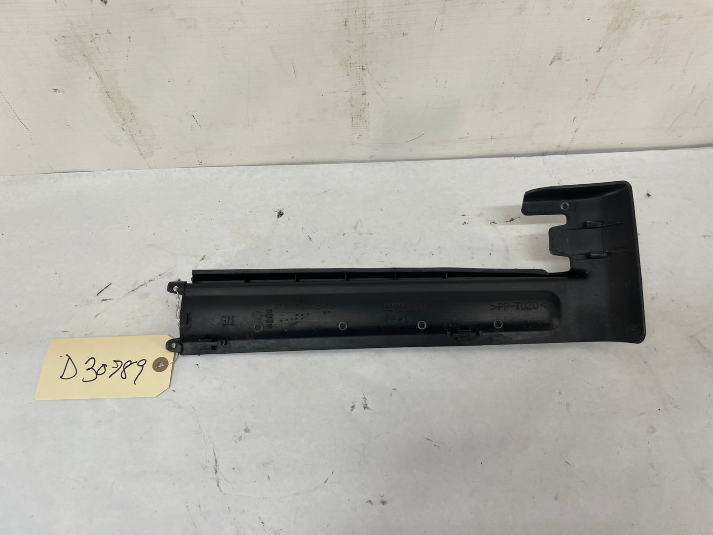 2004 Pontiac GTO LH Driver Front Seat Outer Track Frame Rail Trim Cover Molding OEM