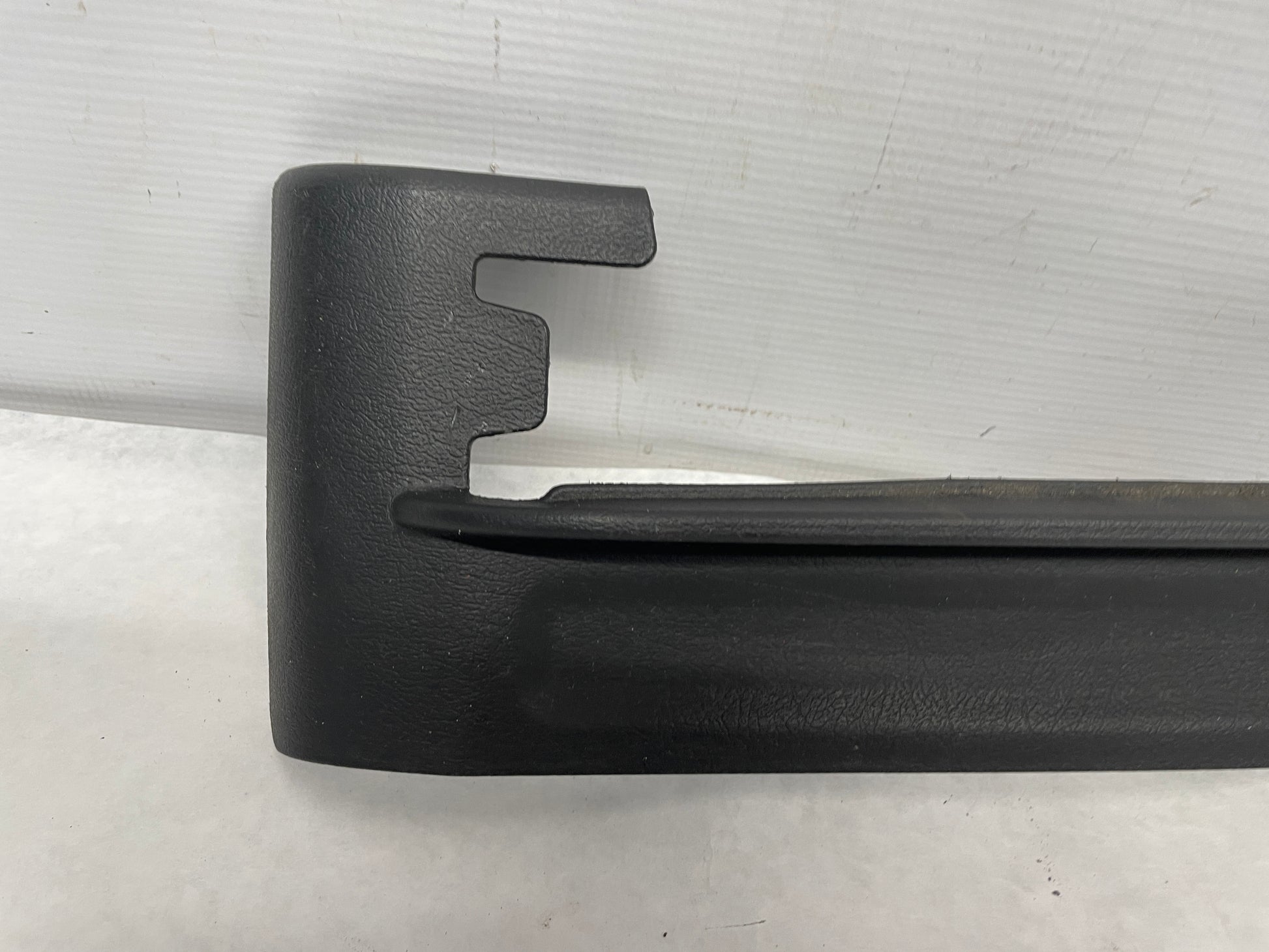 2006 Pontiac GTO LH Driver Front Seat Outer Track Frame Rail Trim Cover Molding OEM - Day's Parts Yard
