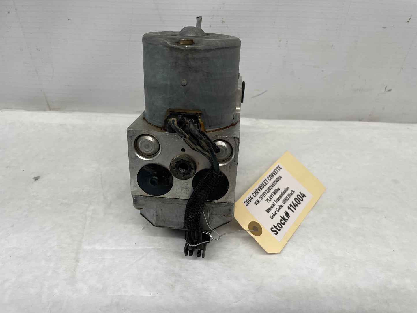 2004 Chevy C5 Corvette ABS Anti Lock Brake Pump Control Module OEM - Day's Parts Yard