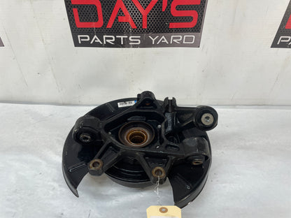 2009 Pontiac G8 GT LH Driver Rear Suspension Spindle Hub Knuckle Wheel Bearing OEM