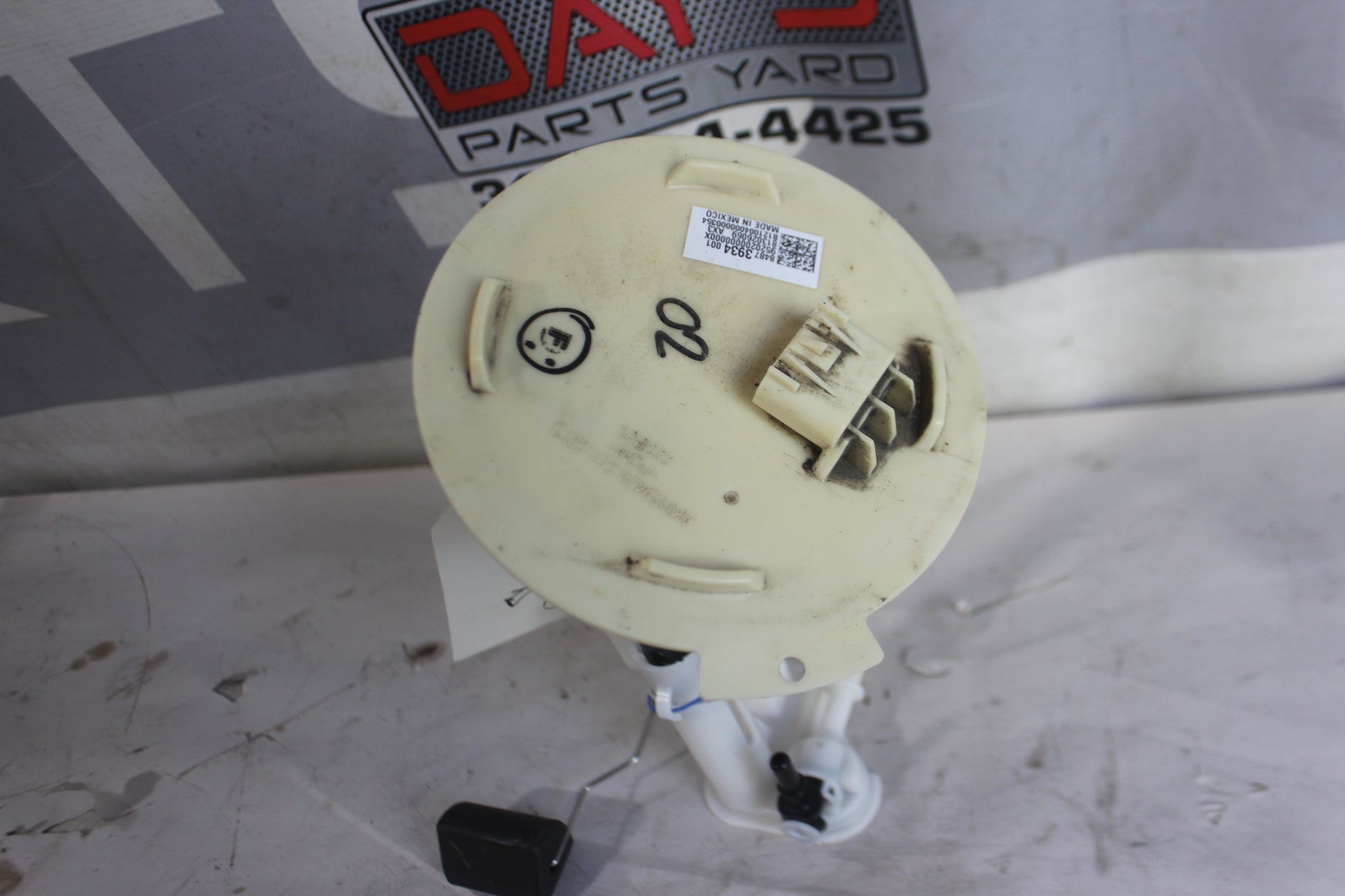 2021 Chevy Camaro SS Fuel Level Sensor Unit  OEM - Day's Parts Yard