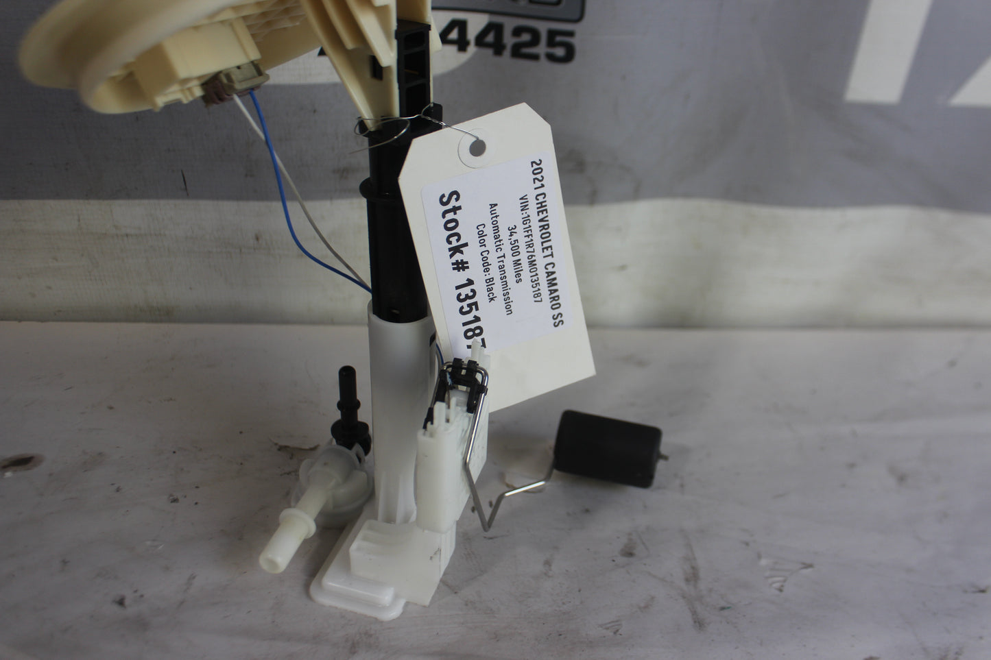 2021 Chevy Camaro SS Fuel Level Sensor Unit  OEM - Day's Parts Yard