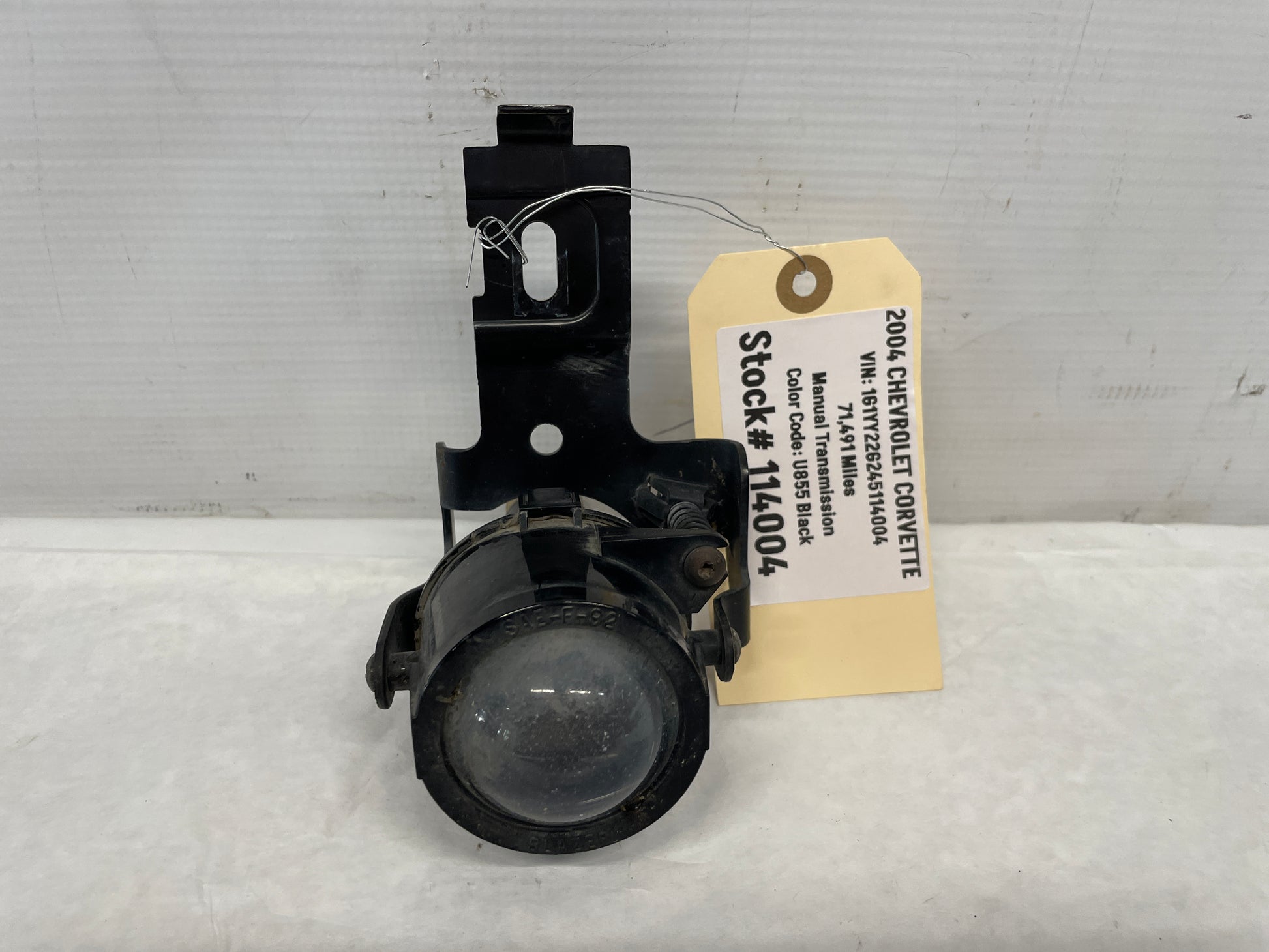 2004 Chevy C5 Corvette RH Passenger Fog Light Lamp w/ Bracket OEM - Day's Parts Yard