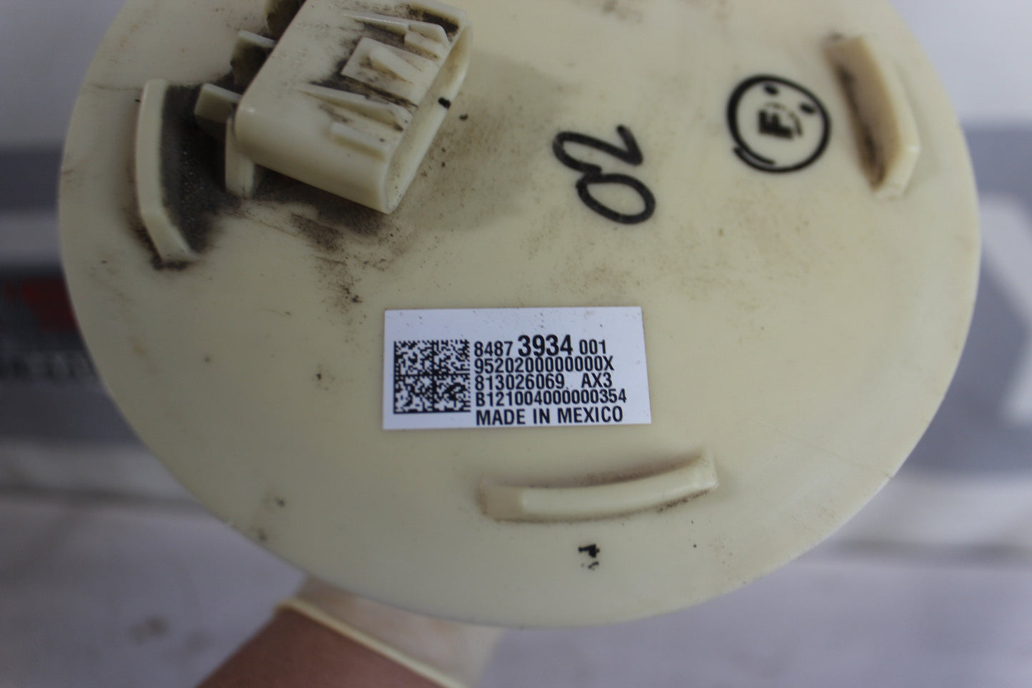 2021 Chevy Camaro SS Fuel Level Sensor Unit  OEM - Day's Parts Yard