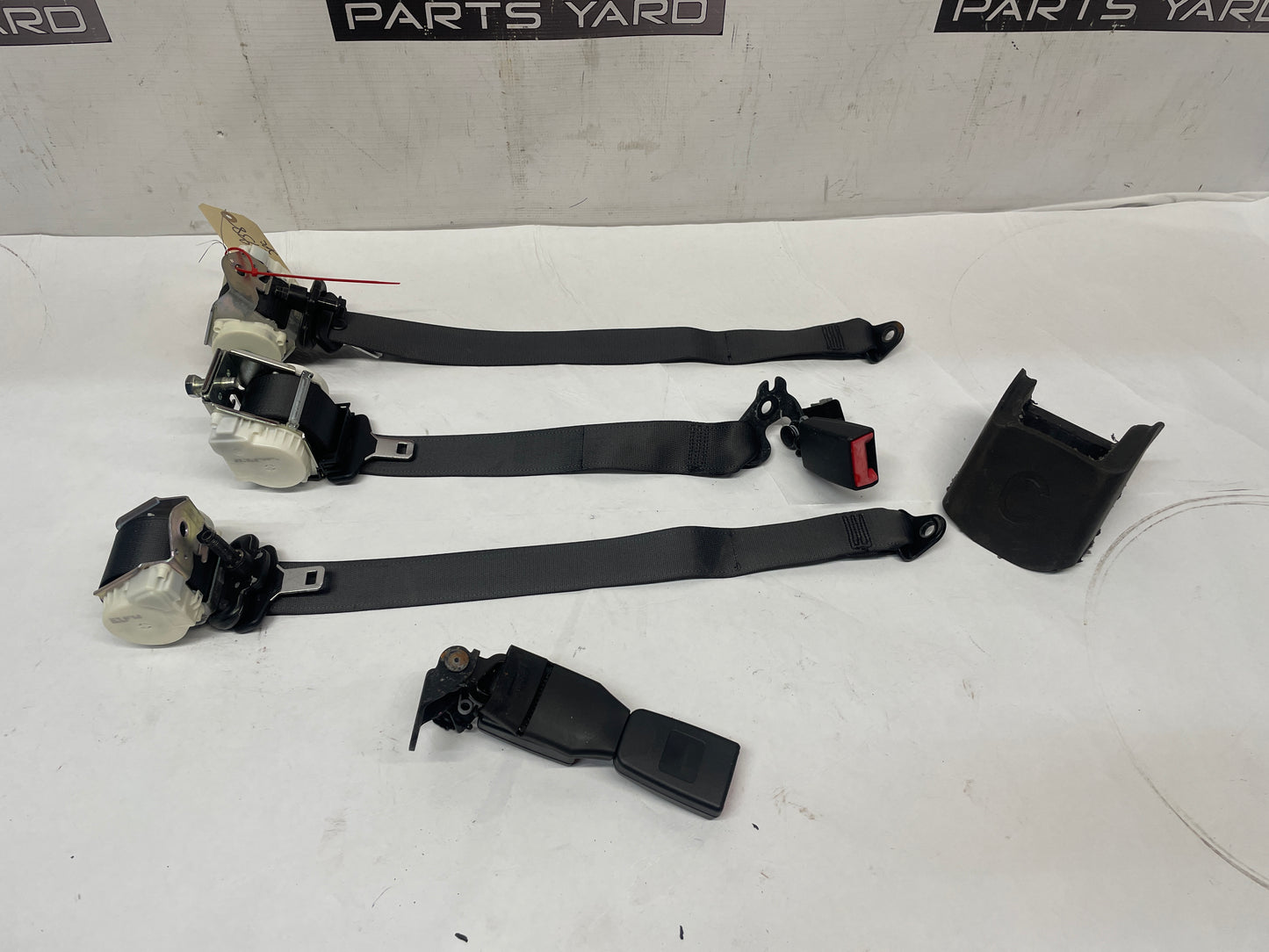 2016 Chevy SS Sedan Rear Seatbelt Seat Belt Retractors w/ Buckles Set OEM - Day's Parts Yard