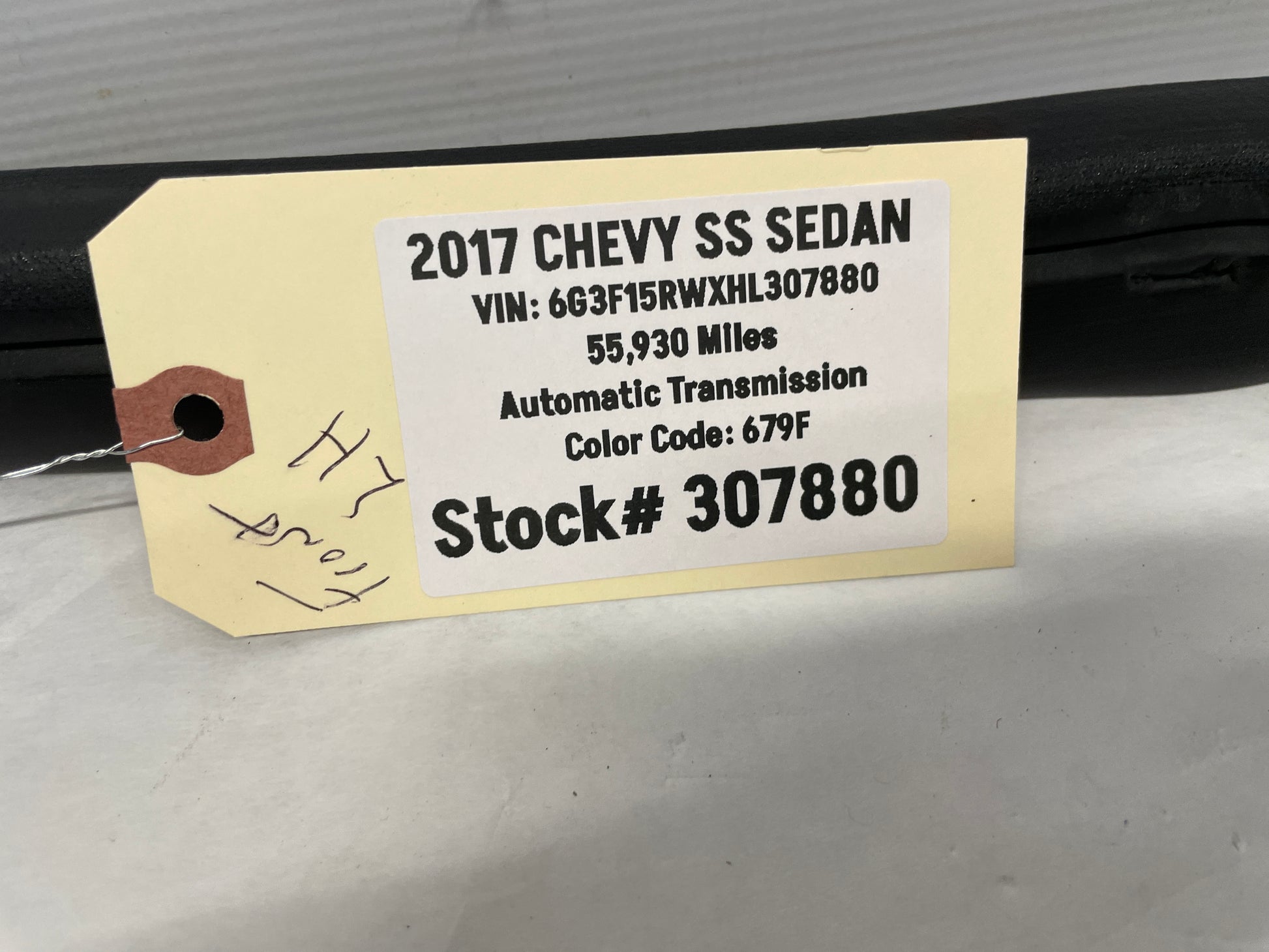 2017 Chevy SS Sedan LH Driver Front Door Rubber Weather Strip Seal OEM - Day's Parts Yard