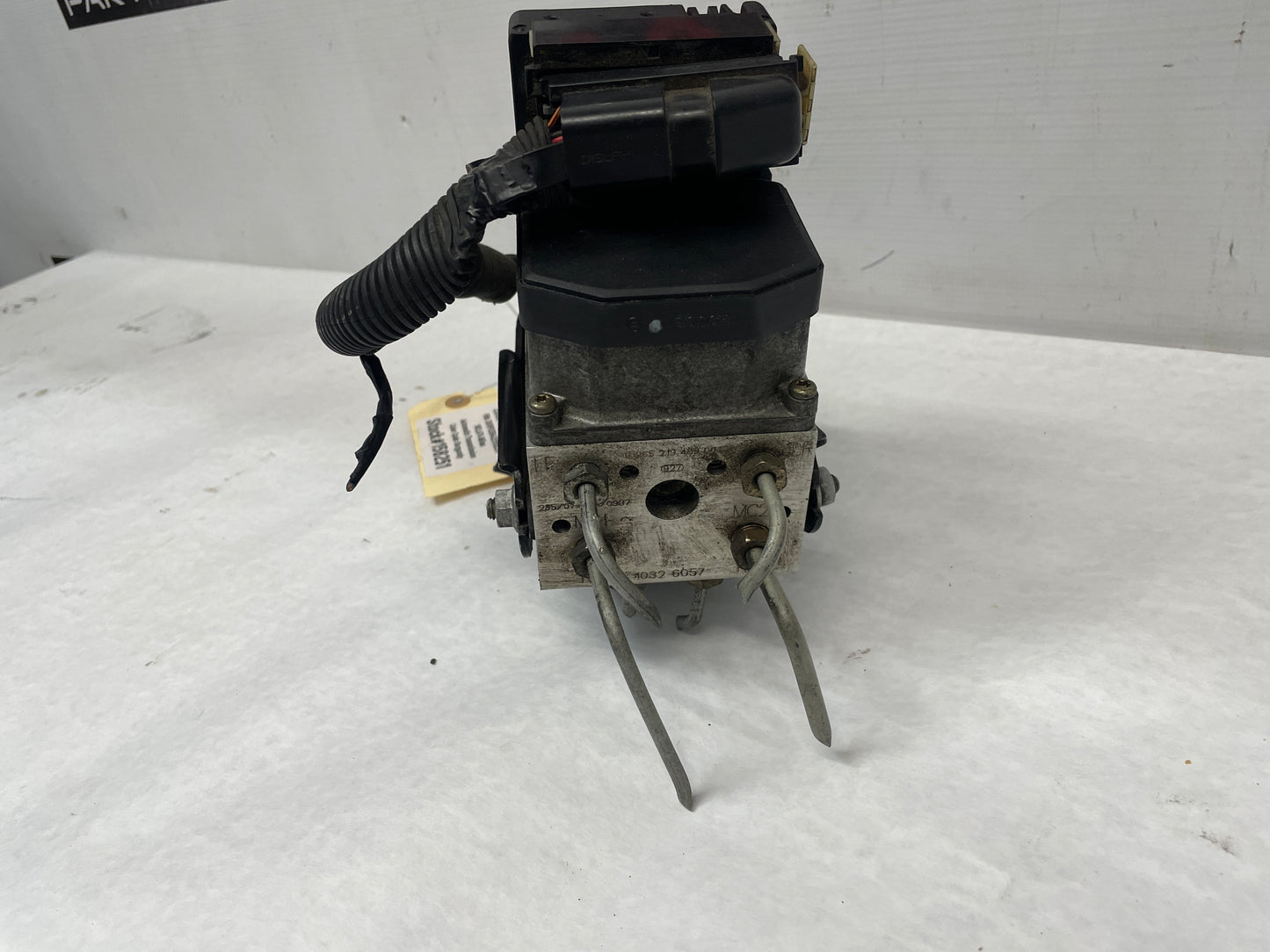 2002 Chevy Camaro Z28 ABS Pump Anti Lock Brake Module OEM - Day's Parts Yard
