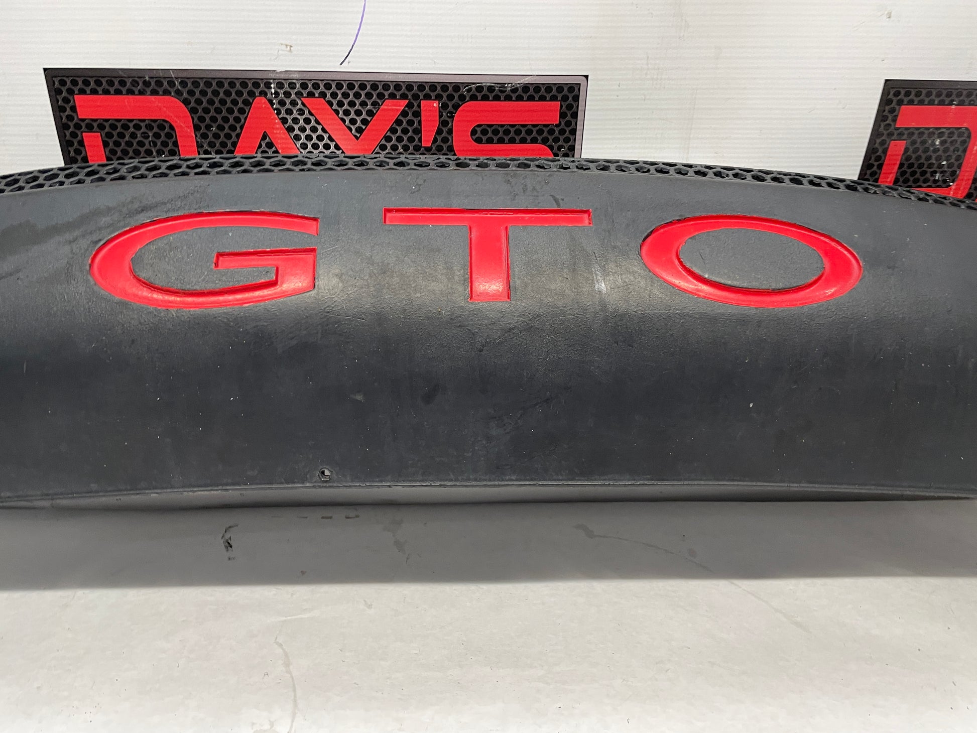 2006 Pontiac GTO Rear Bumper Diffuser Valance Lower Panel OEM - Day's Parts Yard
