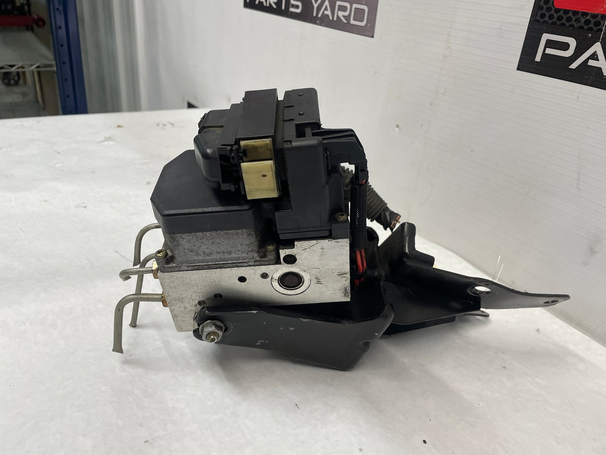 2002 Chevy Camaro Z28 ABS Pump Anti Lock Brake Module OEM - Day's Parts Yard