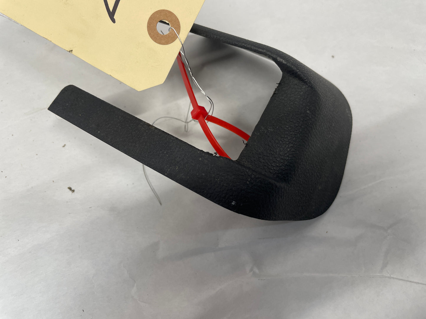 2008 Pontiac G8 GT RH Passenger Front Seat Rear Inner Plastic Track Trim Cover OEM