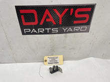 2016 Chevy SS Sedan Jump Starter Post Positive Battery Circuit Fuse OEM - Day's Parts Yard