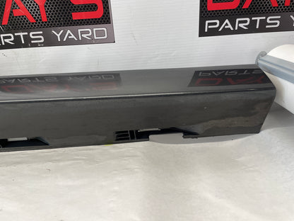 2017 Chevy SS Sedan RH Passenger Rocker Molding Side Skirt Panel Trim OEM