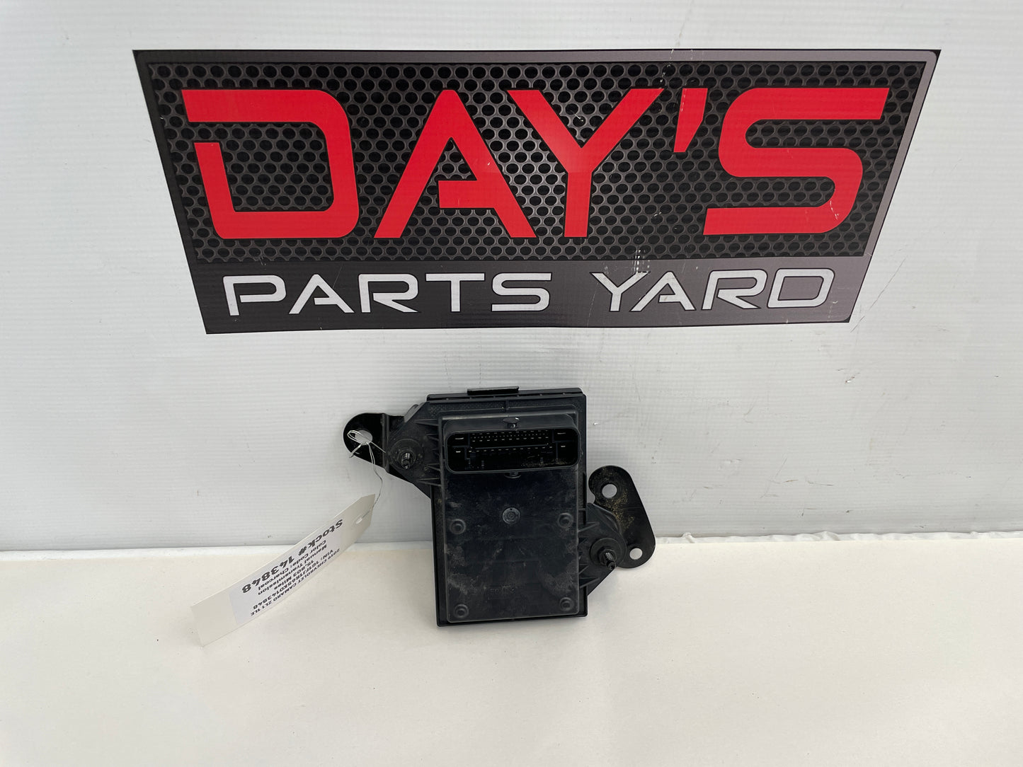 2019 Chevy Camaro SS ZL1 1LE Traction Control Module OEM - Day's Parts Yard