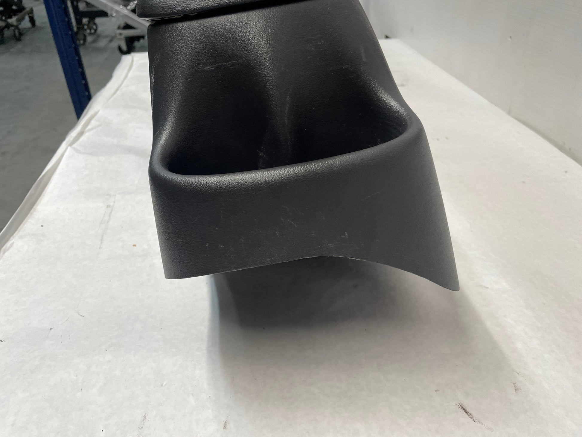 2002 Chevy Camaro Z28 Complete Center Console Arm Rest Assembly Black Ebony OEM - Day's Parts Yard