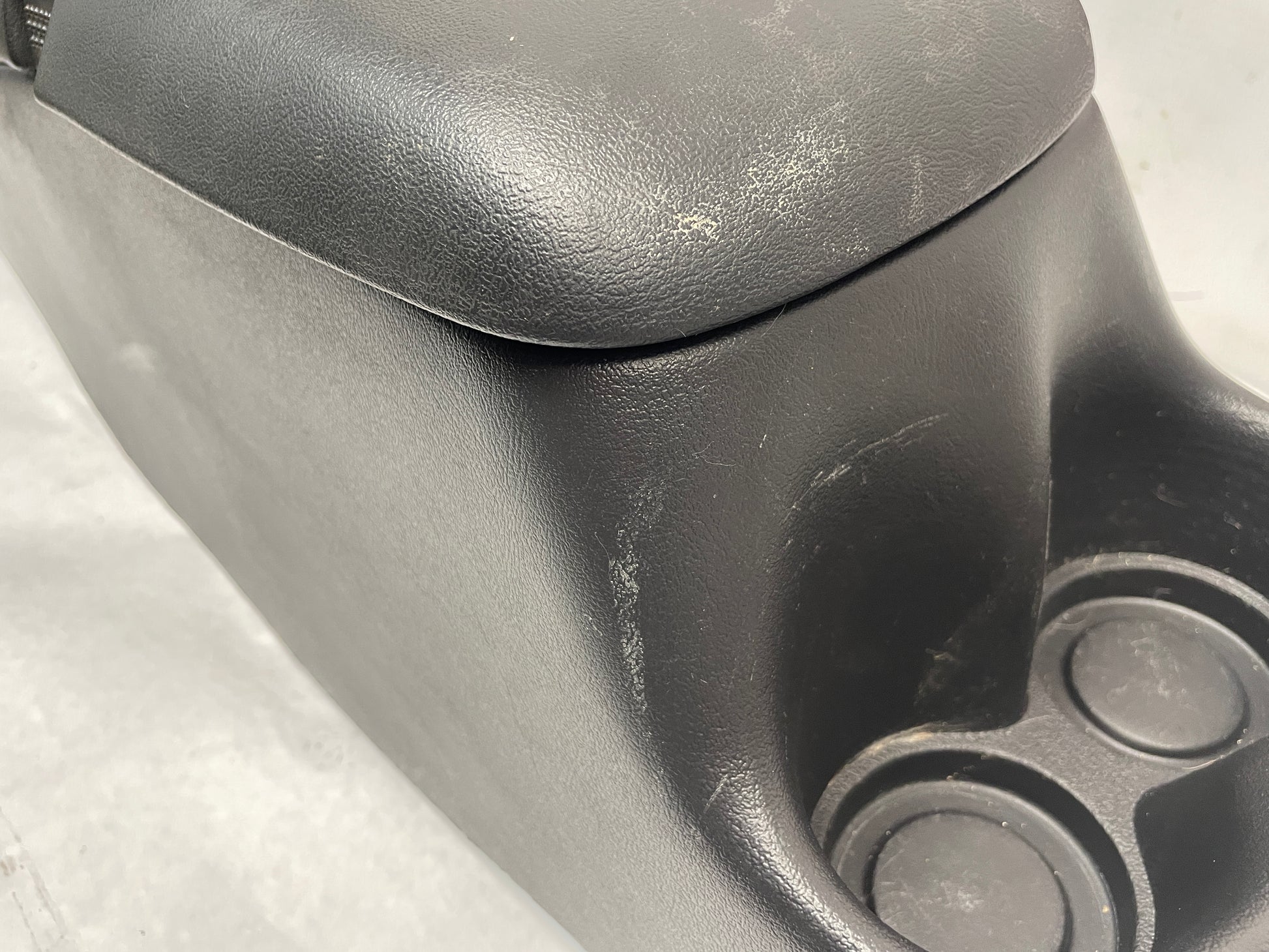 2002 Chevy Camaro Z28 Complete Center Console Arm Rest Assembly Black Ebony OEM - Day's Parts Yard