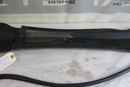 2013 Chevy Camaro ZL1 Windshield Wiper Cowl OEM