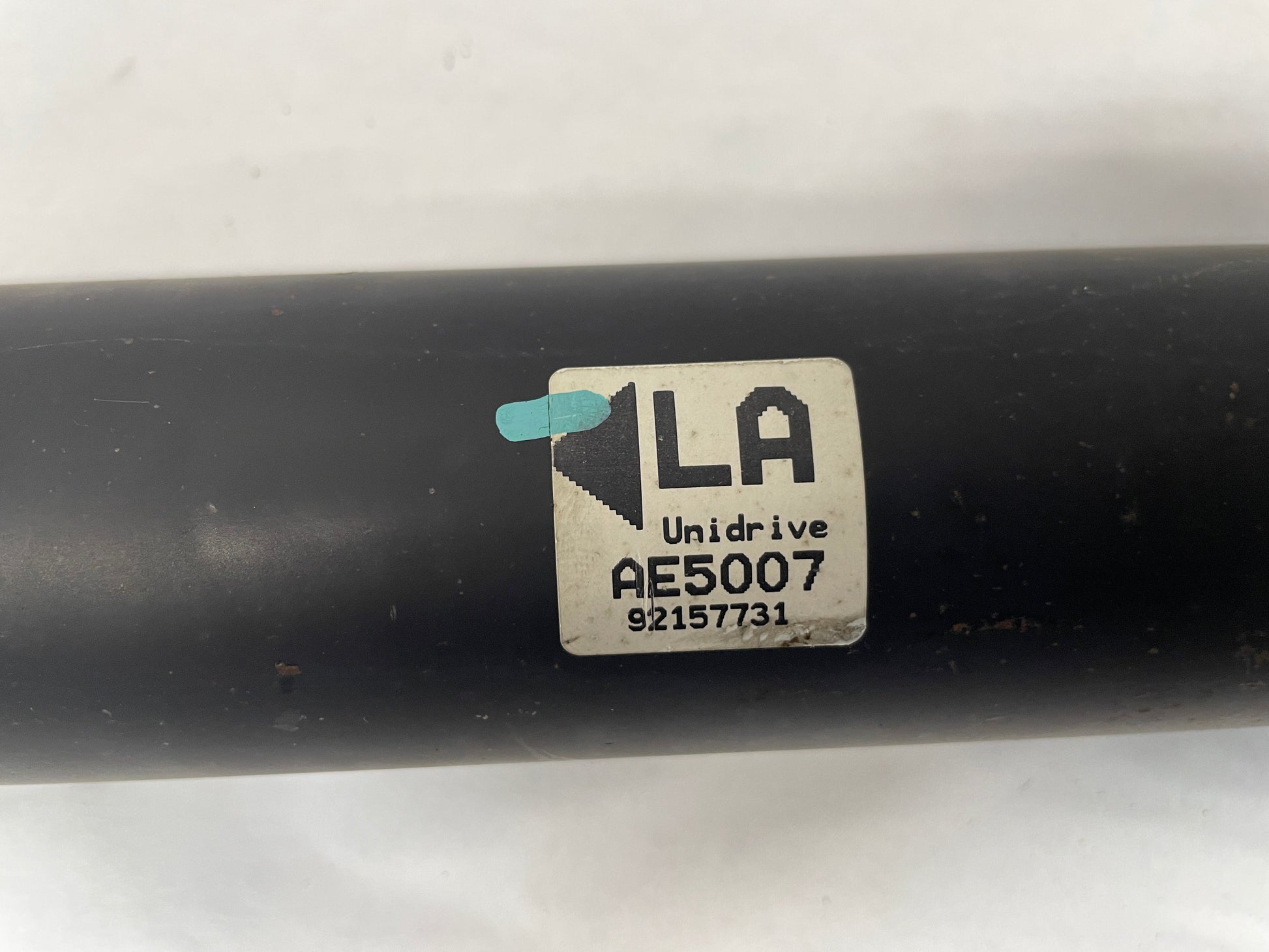 2008 Pontiac G8 GT Automatic Driveshaft Drive Shaft Propeller OEM - Day's Parts Yard
