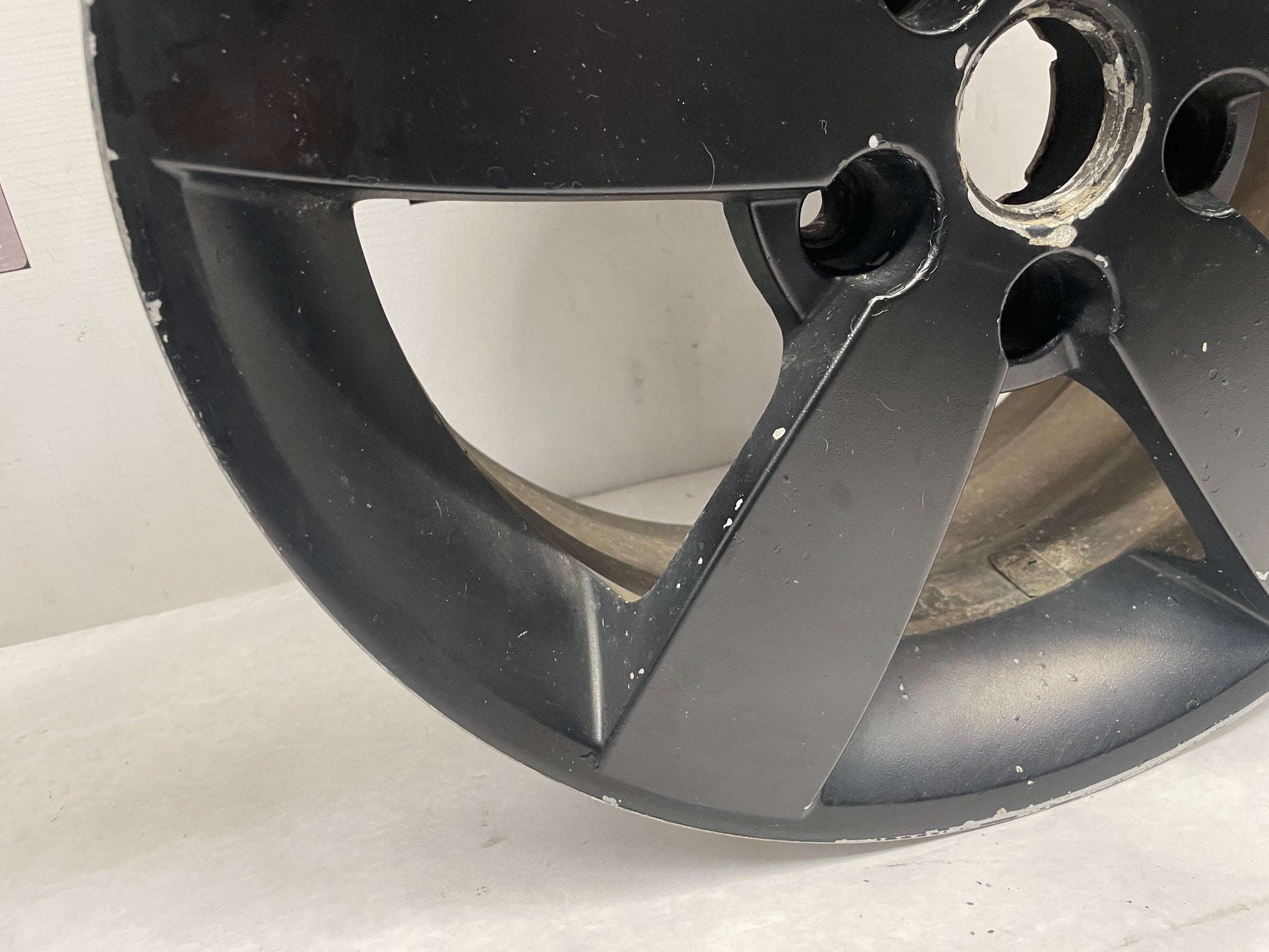 2006 Pontiac GTO Wheel 18X8 OEM - Day's Parts Yard
